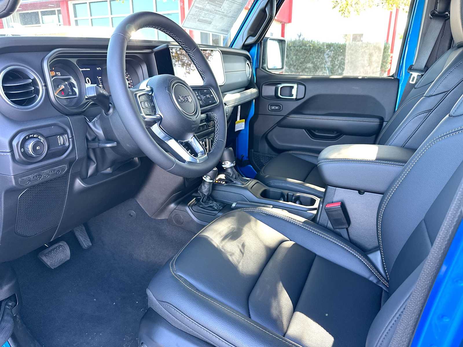 Thumbnail: 2026 Jeep Wrangler - 18