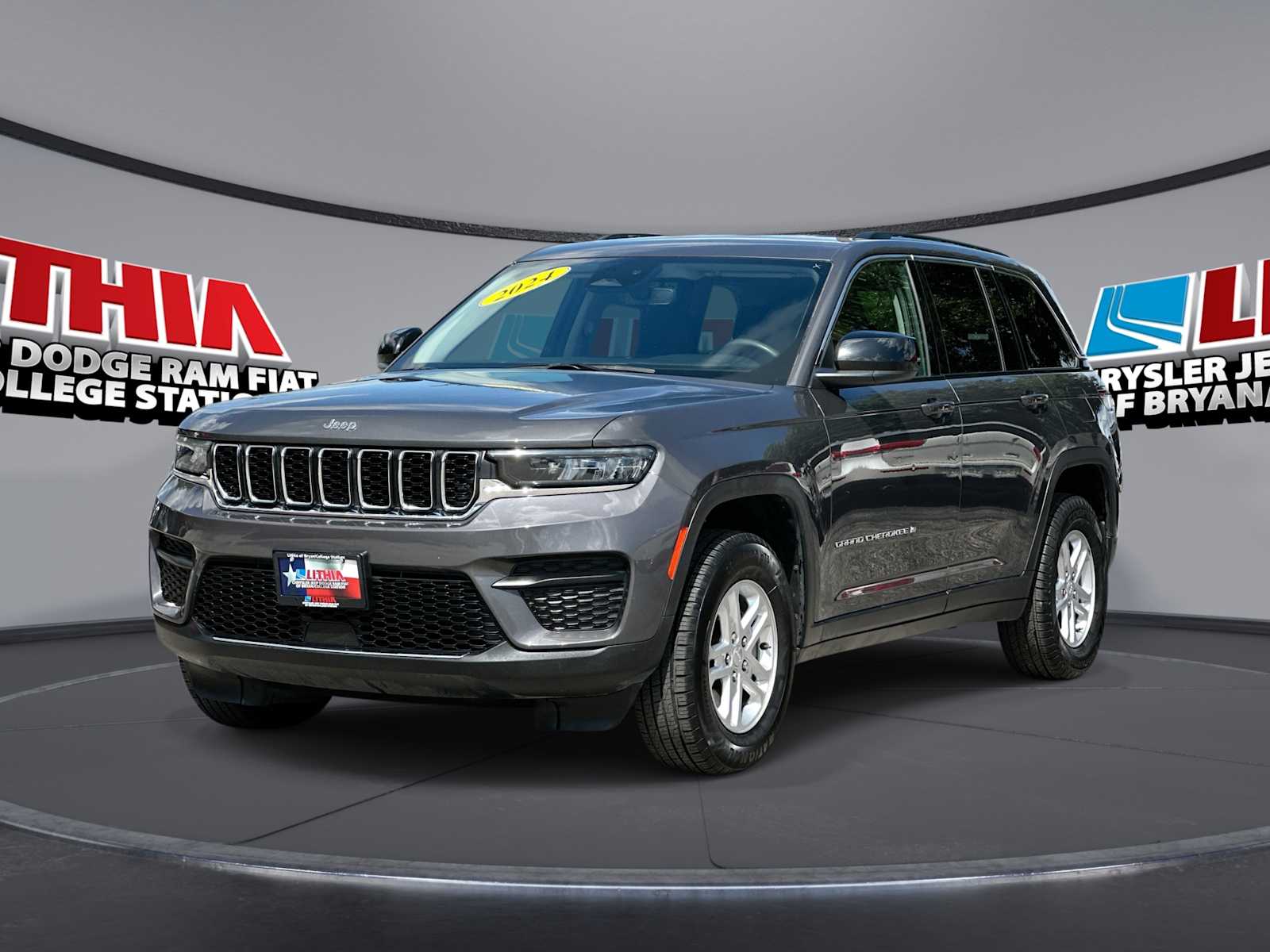 Thumbnail: 2024 Jeep Grand Cherokee - 1