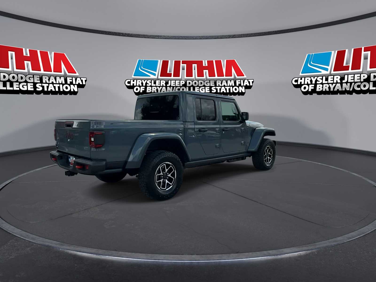 Thumbnail: 2026 Jeep Gladiator - 8