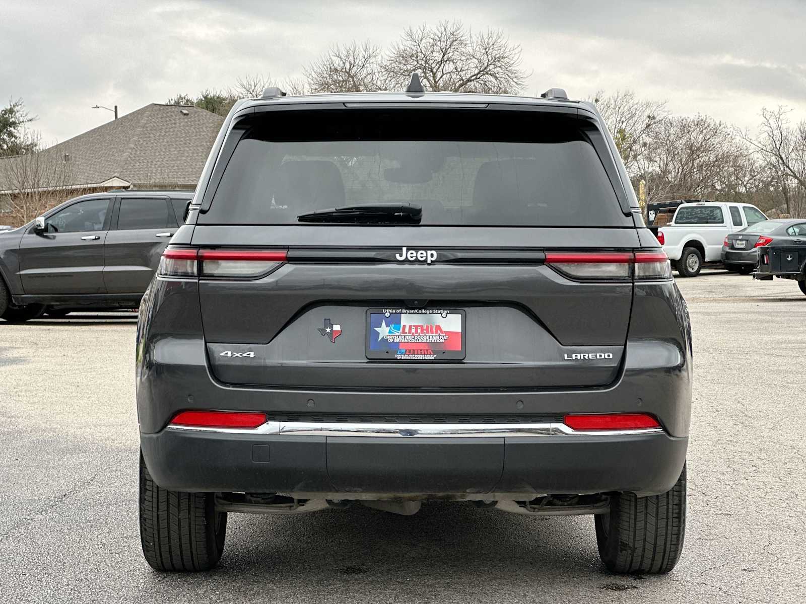 Thumbnail: 2024 Jeep Grand Cherokee - 14