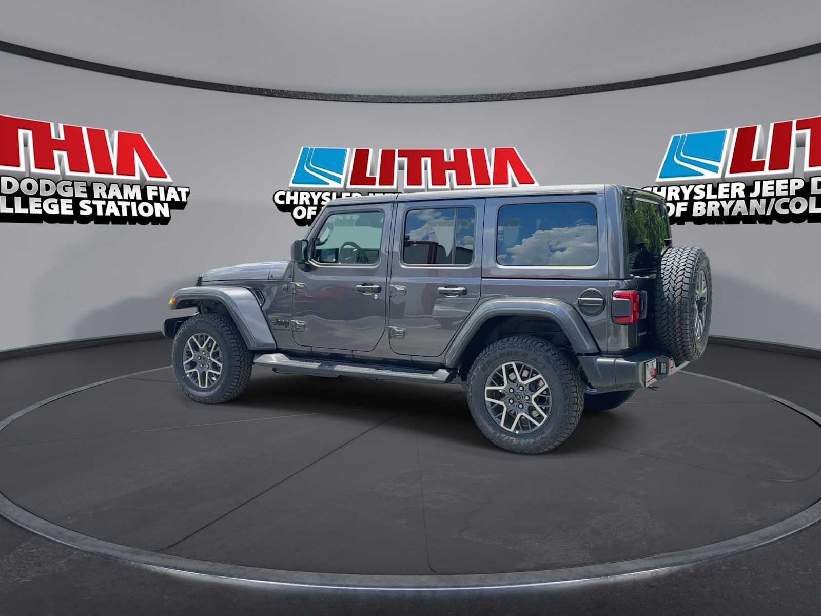 Thumbnail: 2026 Jeep Wrangler - 6