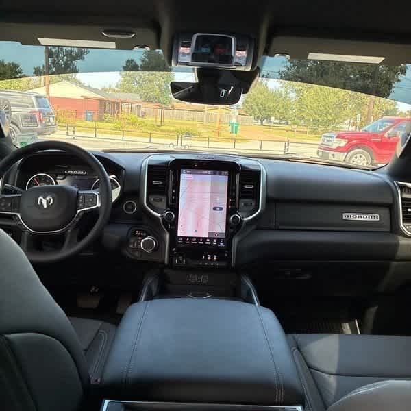 Thumbnail: 2025 RAM 1500 - 8