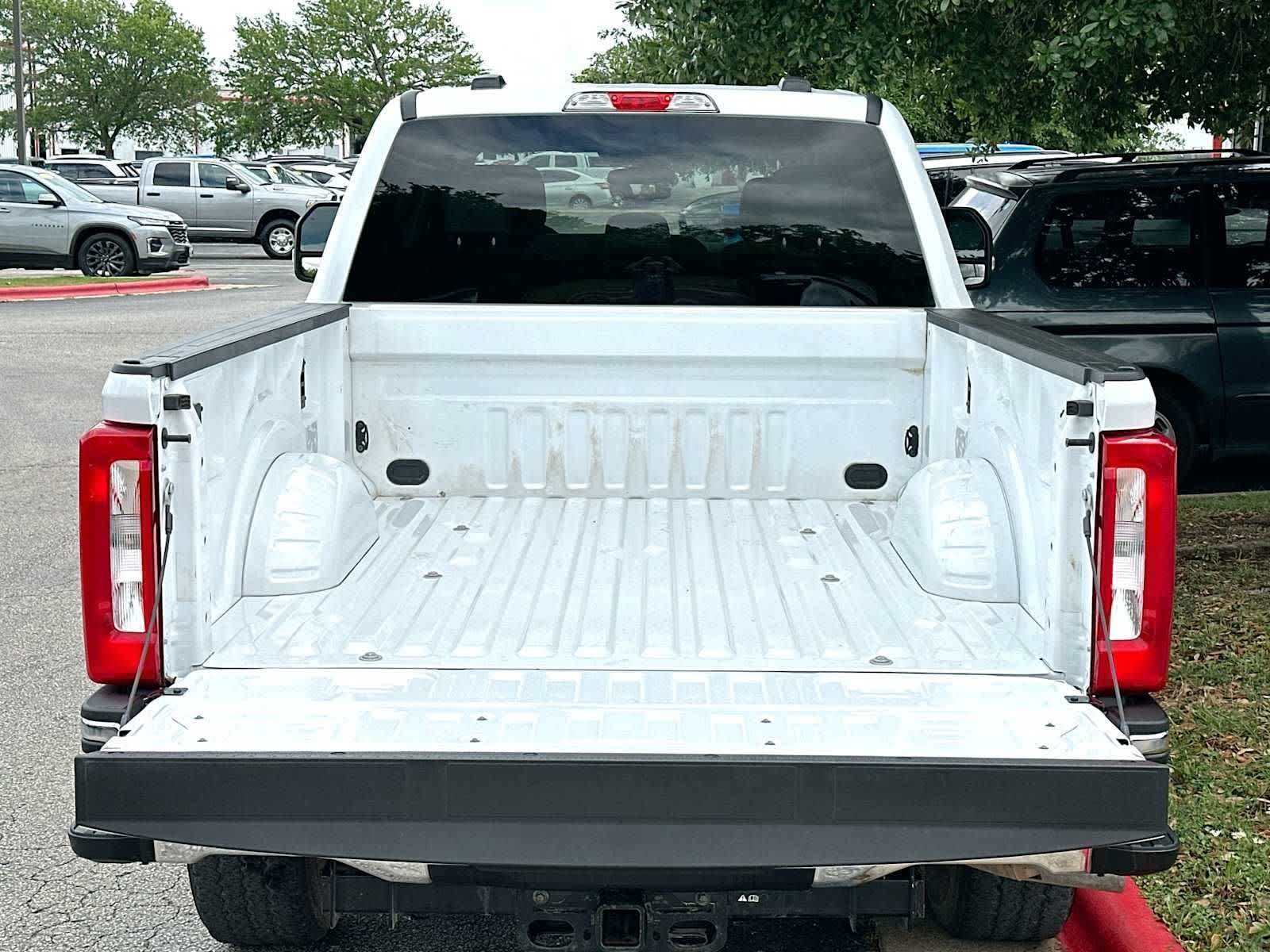 Thumbnail: 2025 Ford F-250 - 28