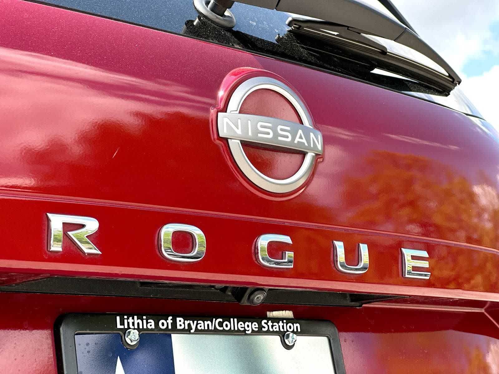 Thumbnail: 2023 Nissan Rogue - 15