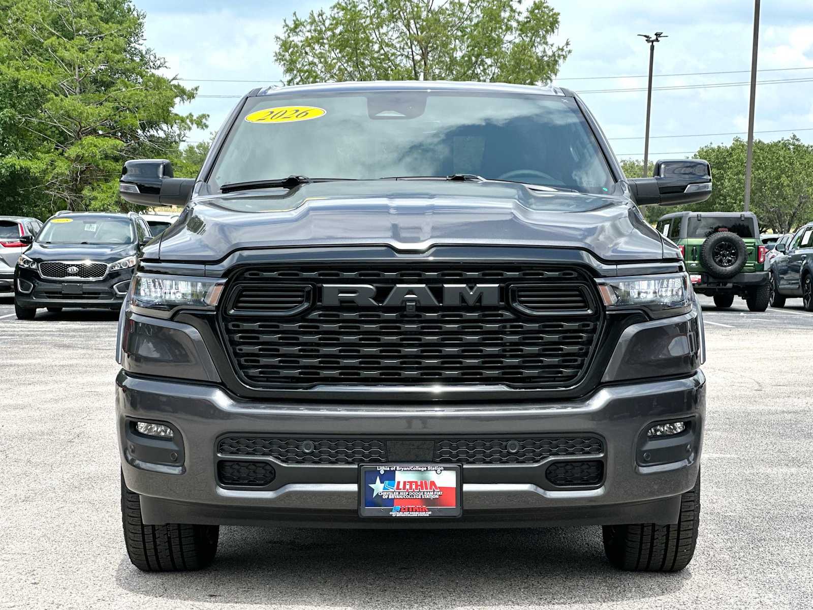 Thumbnail: 2026 RAM 1500 - 10