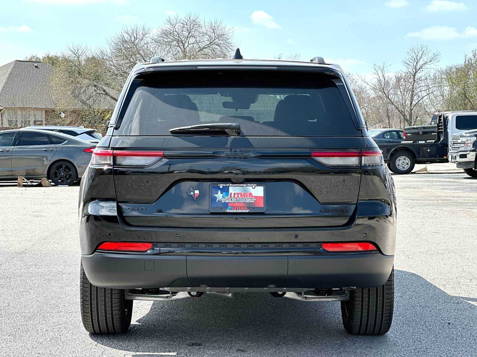 Thumbnail: 2025 Jeep Grand Cherokee - 14