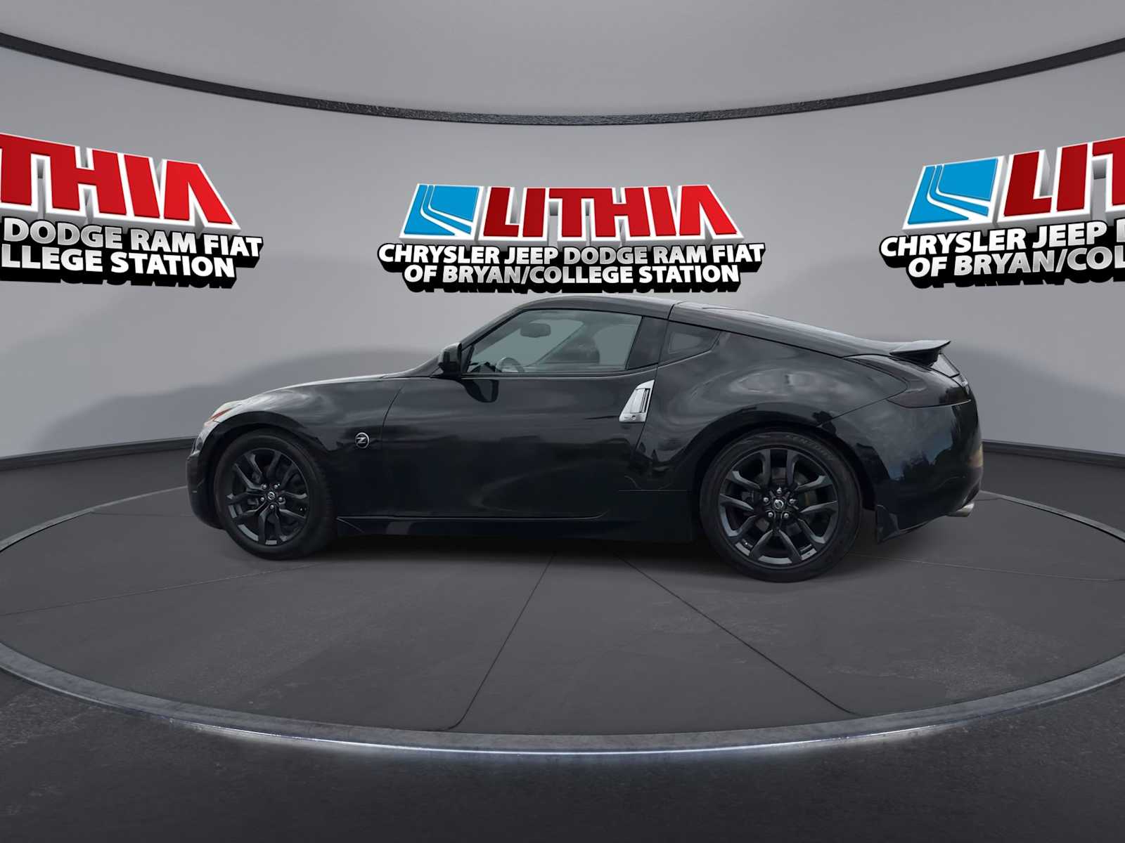 Thumbnail: 2019 Nissan Z - 5