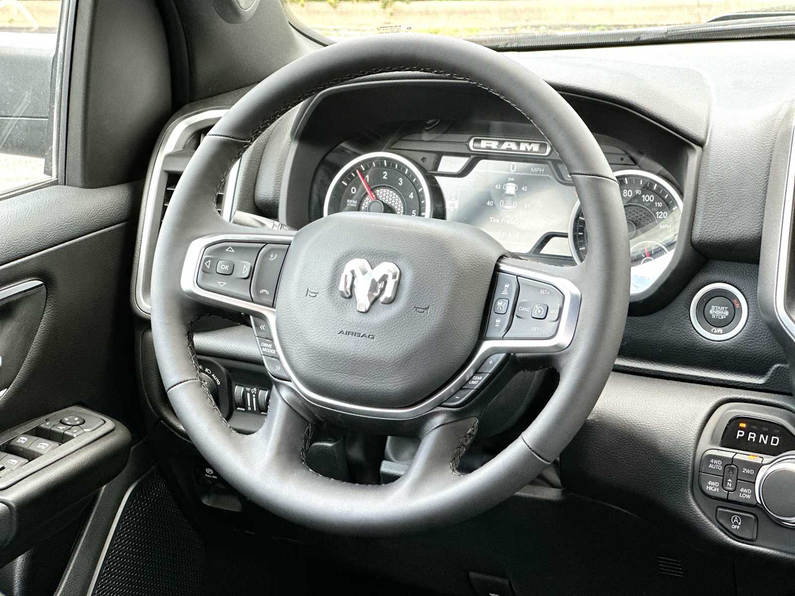 Thumbnail: 2026 RAM 1500 - 27