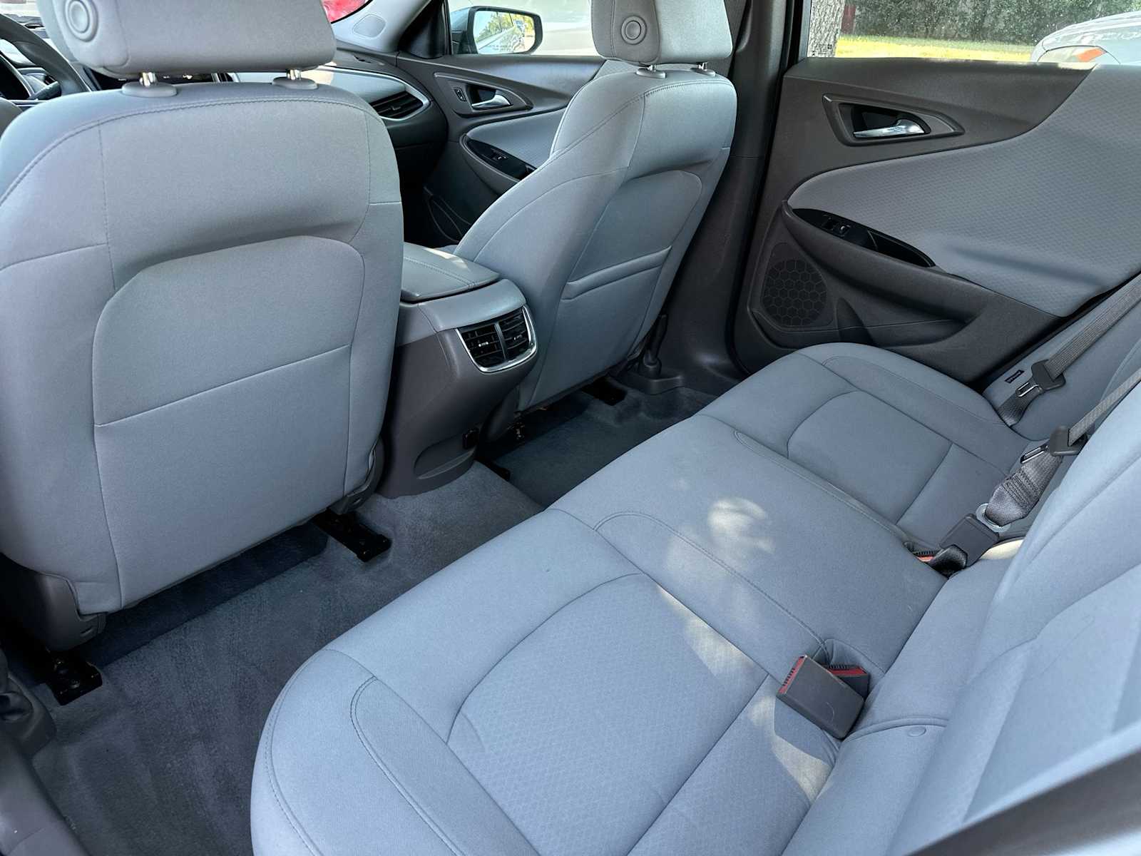 Thumbnail: 2024 Chevrolet Malibu - 24