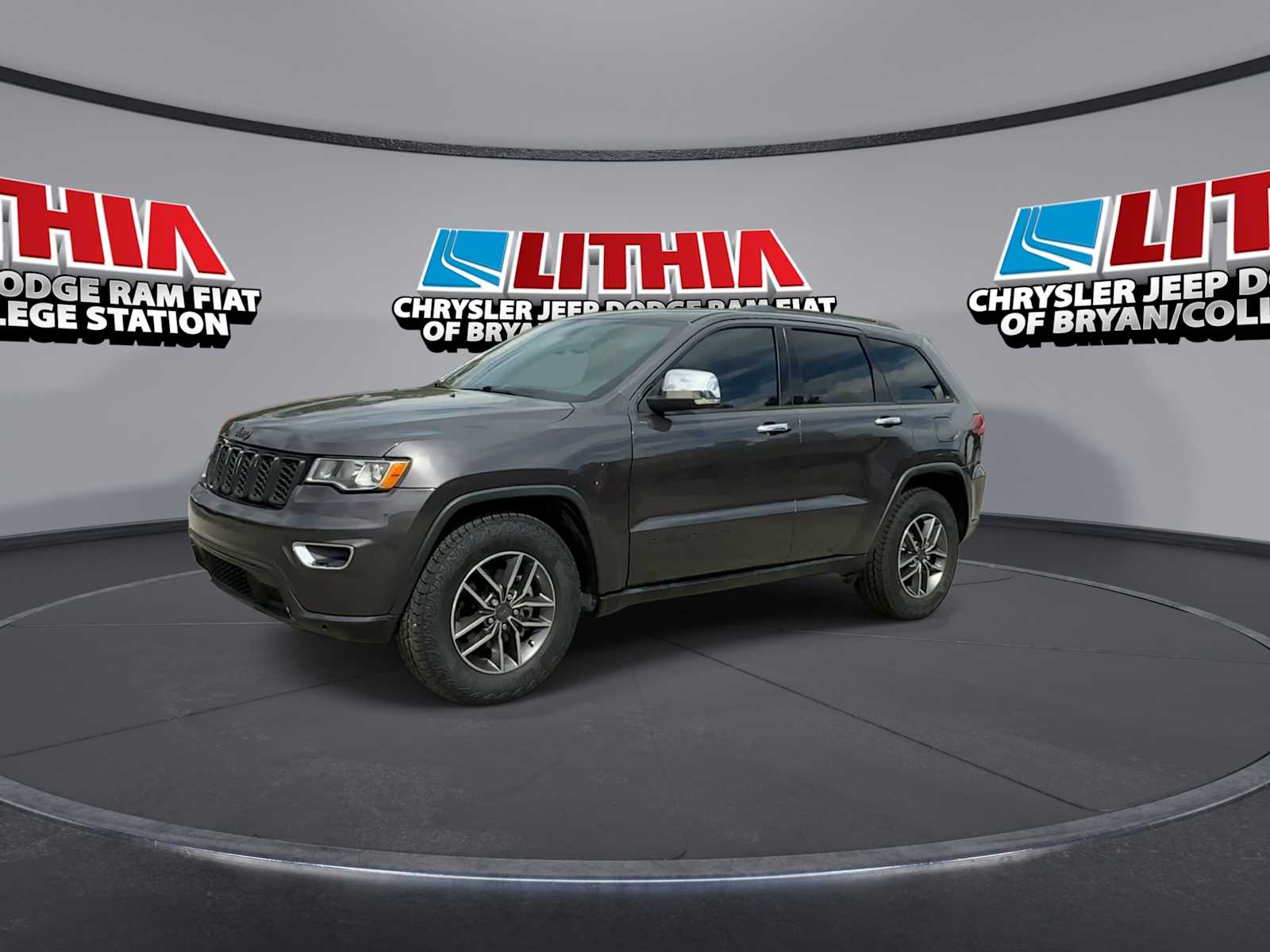 2020 Jeep Grand Cherokee Limited photo 4