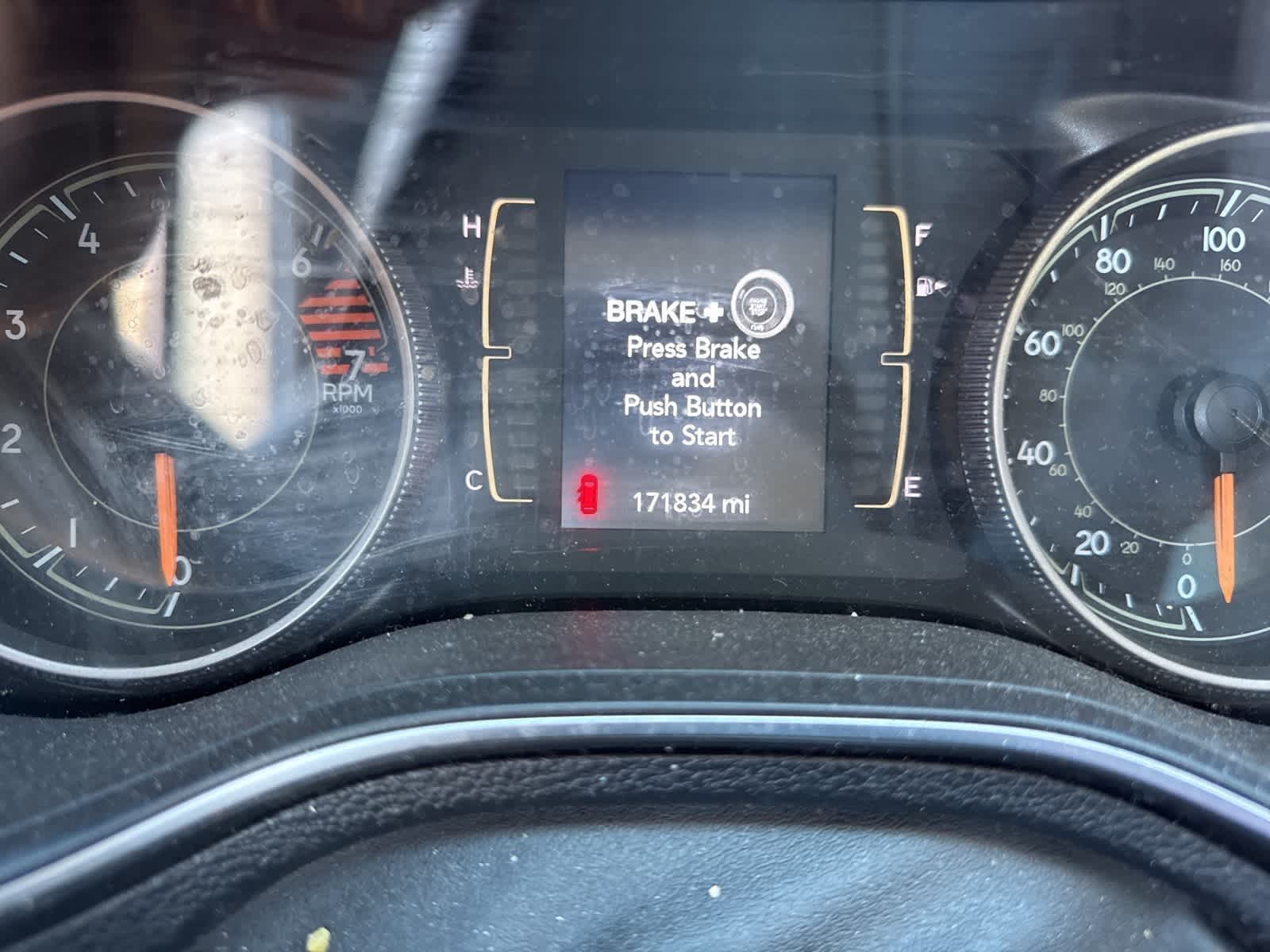 Thumbnail: 2019 Jeep Cherokee - 3