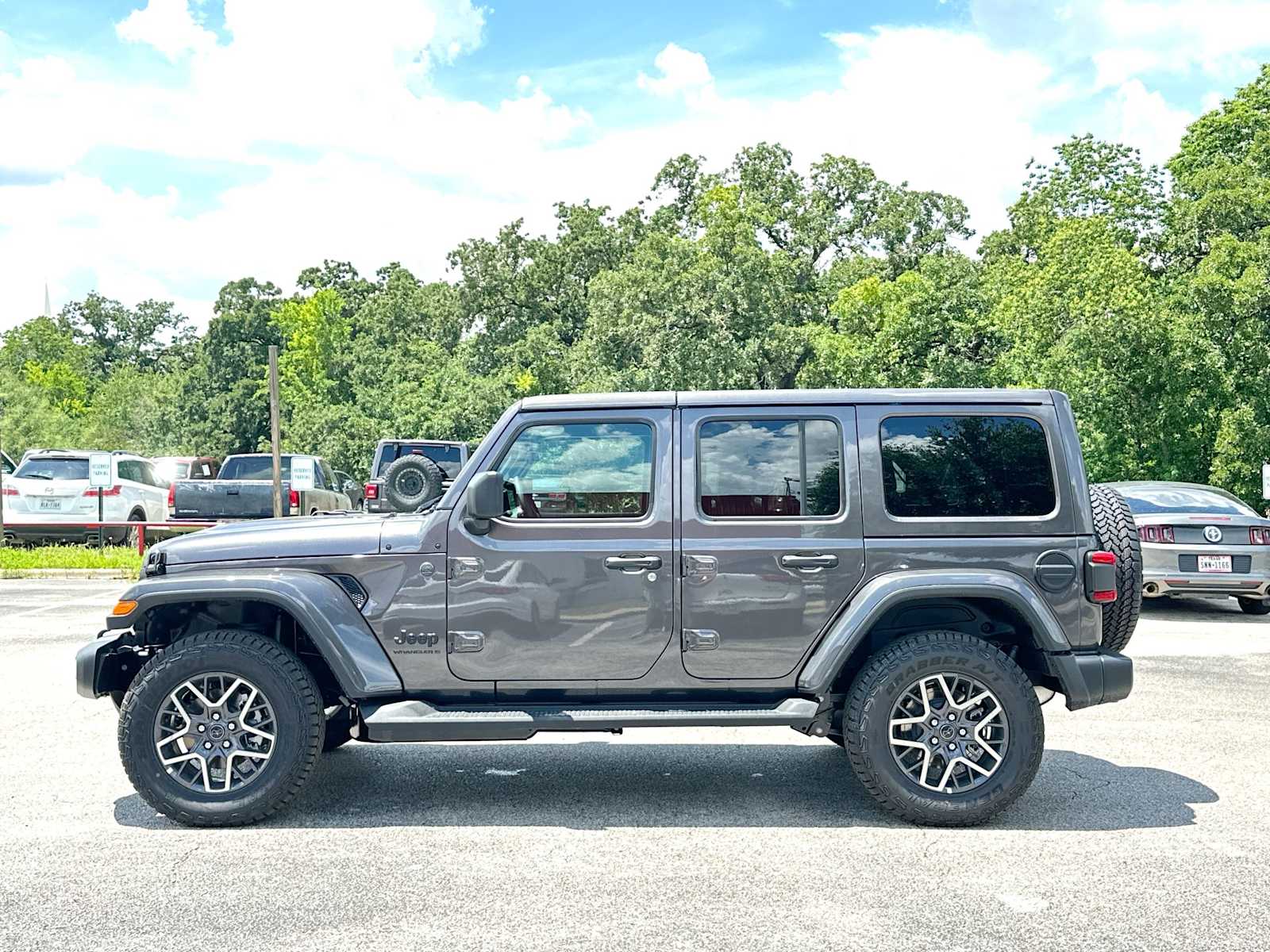 Thumbnail: 2026 Jeep Wrangler - 12