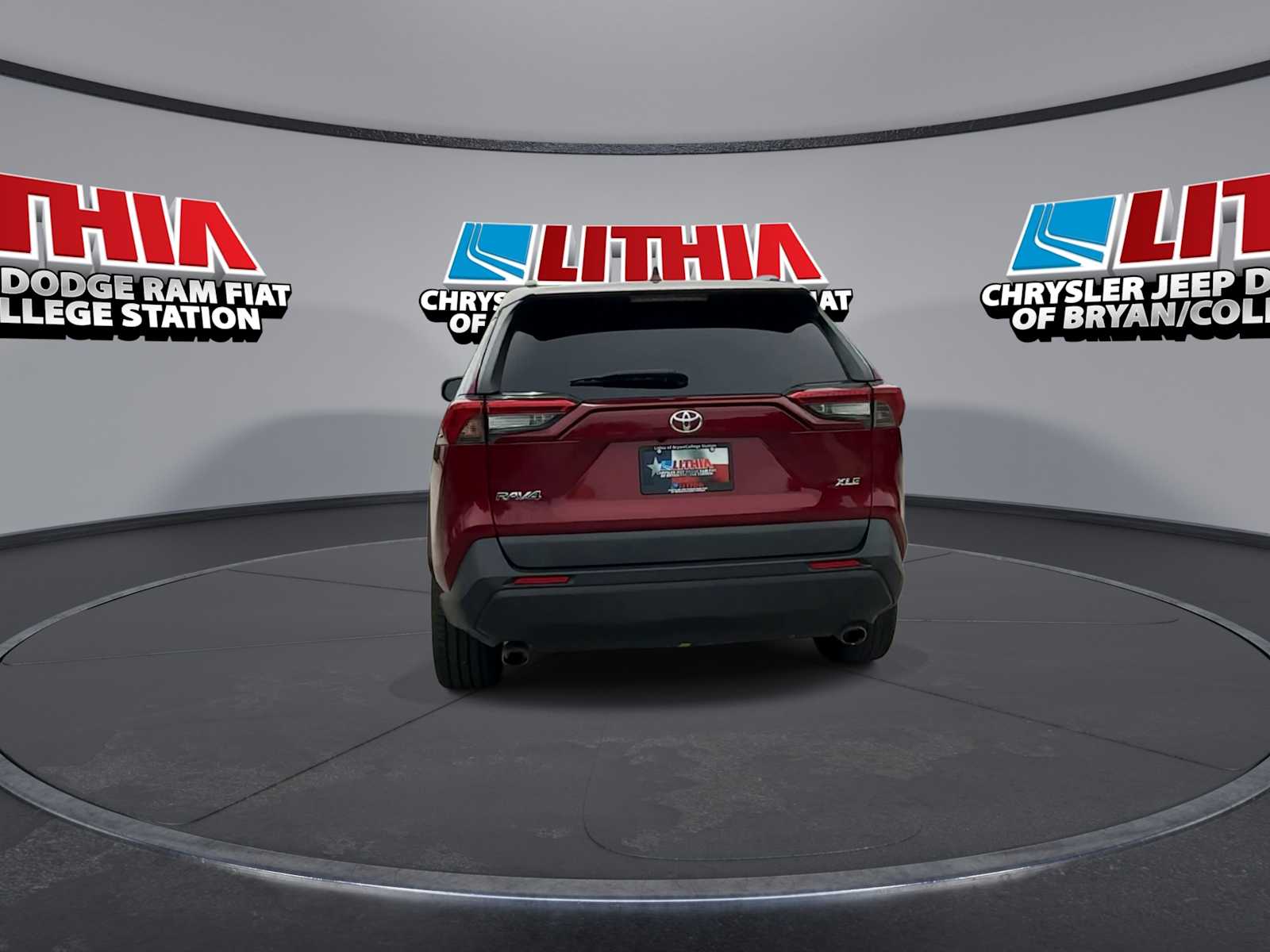 Thumbnail: 2020 Toyota RAV4 - 7