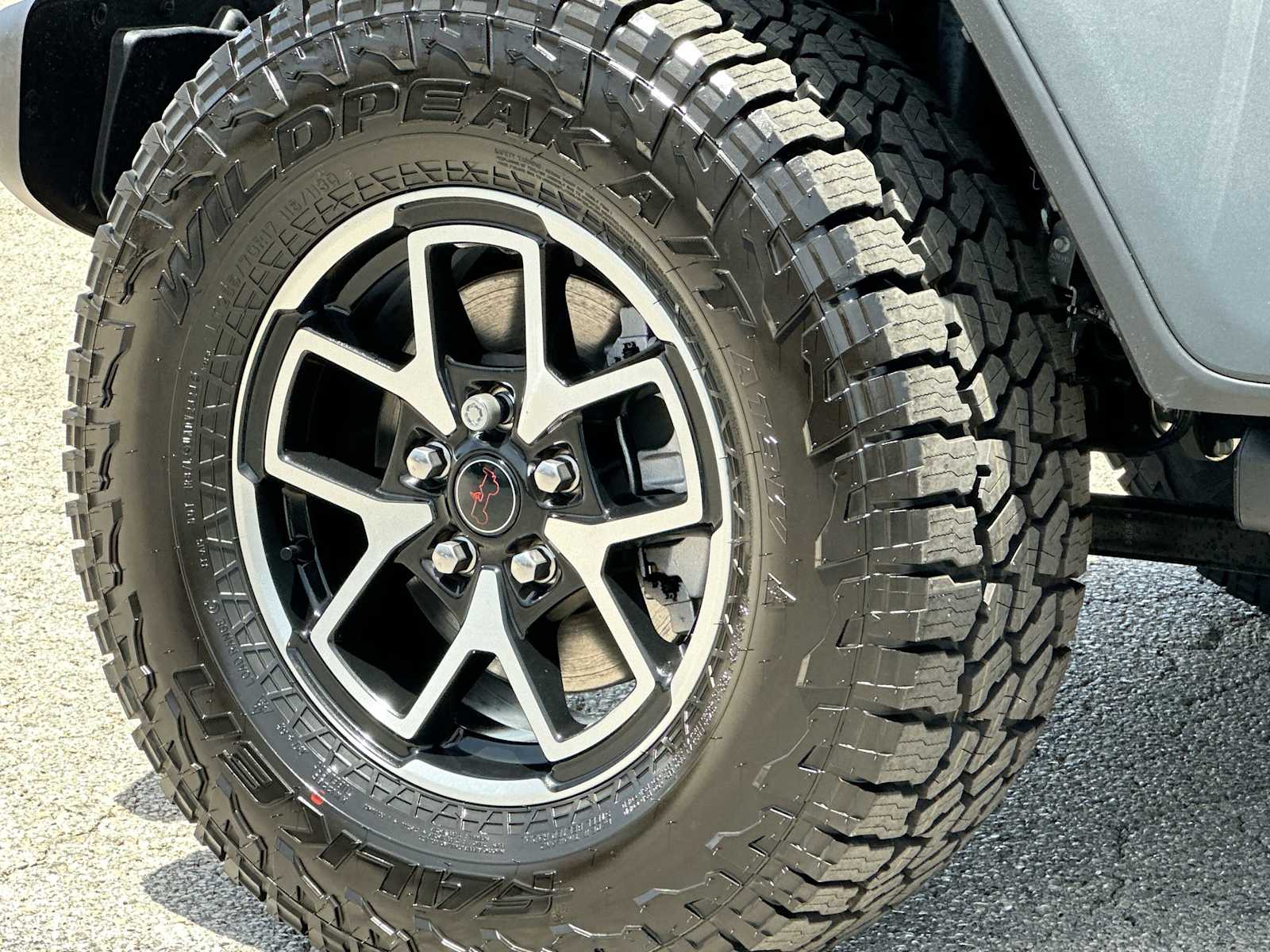 Thumbnail: 2025 Jeep Gladiator - 11