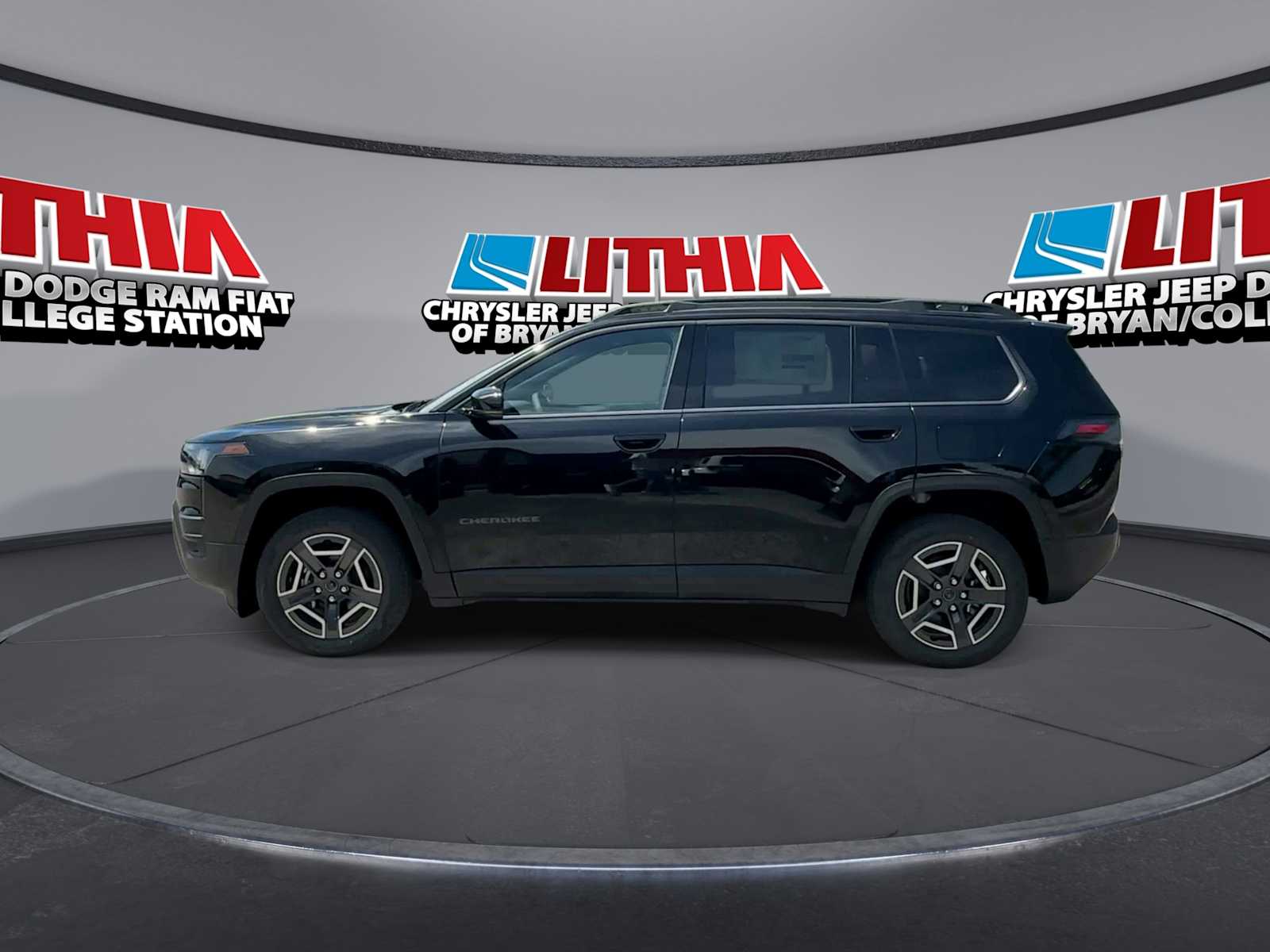 Thumbnail: 2026 Jeep Cherokee - 5