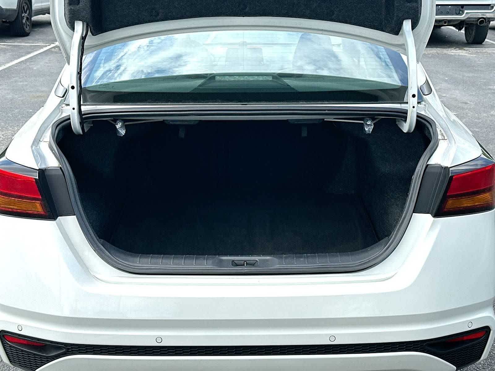 Thumbnail: 2024 Nissan Altima - 28