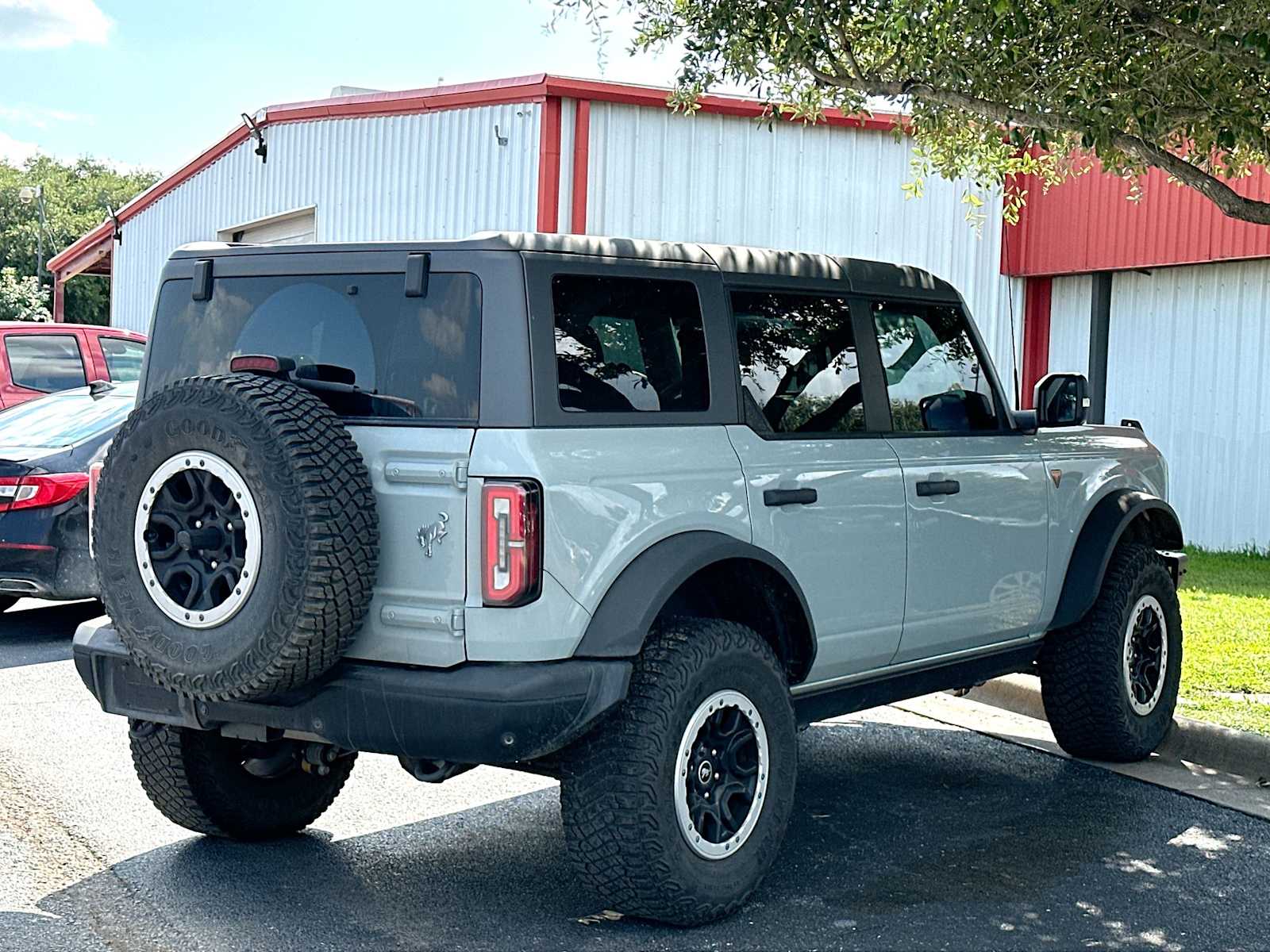Thumbnail: 2024 Ford Bronco - 3
