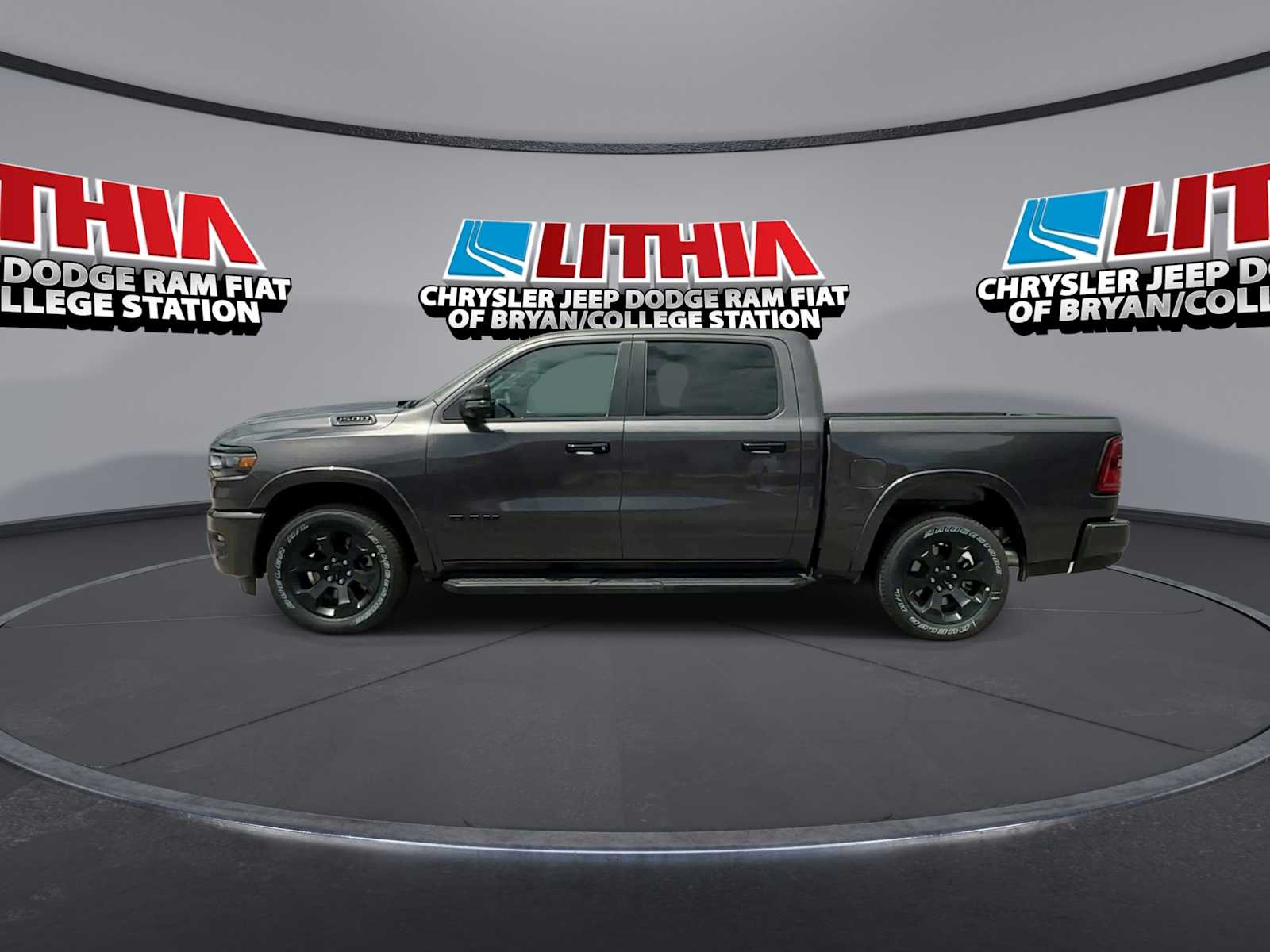Thumbnail: 2026 RAM 1500 - 5