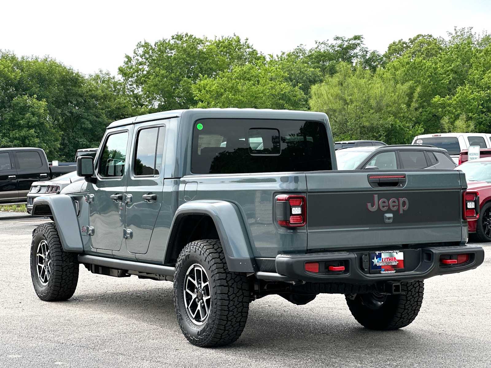 Thumbnail: 2026 Jeep Gladiator - 13