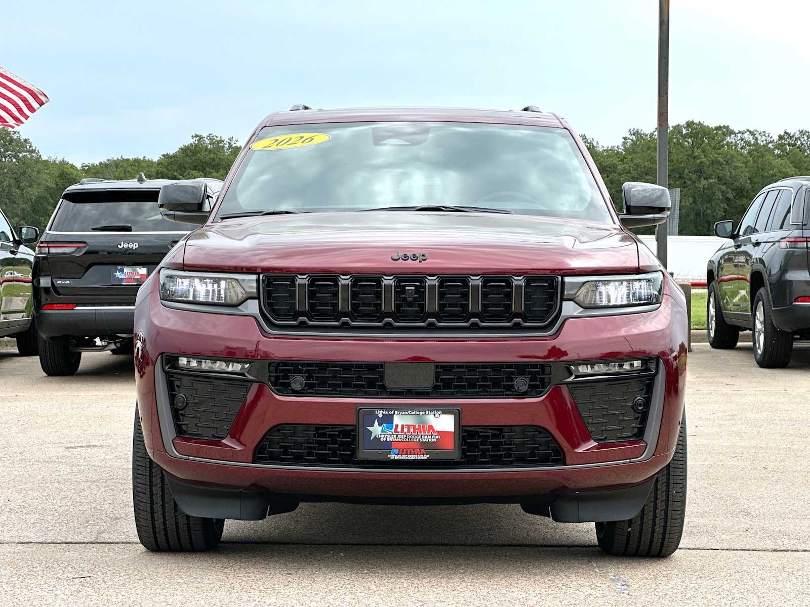 Thumbnail: 2026 Jeep Grand Cherokee - 10