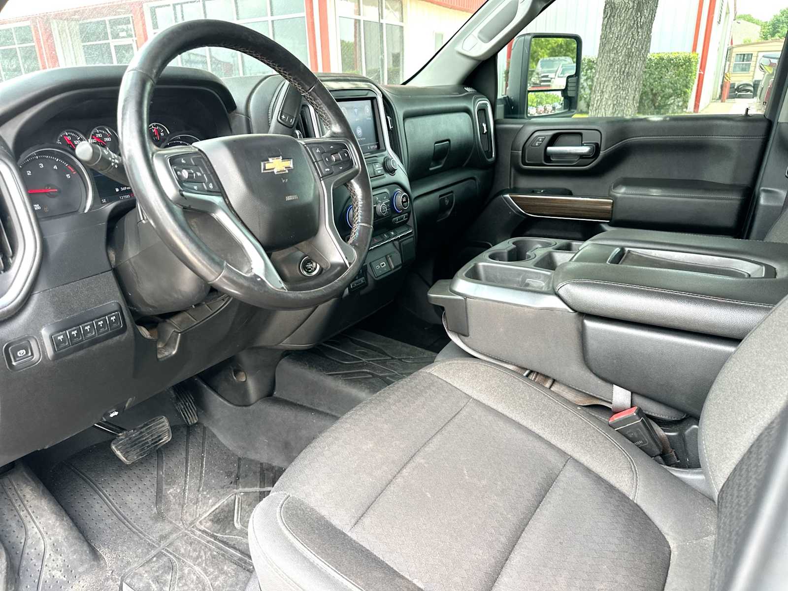 Thumbnail: 2022 Chevrolet Silverado 3500 - 18
