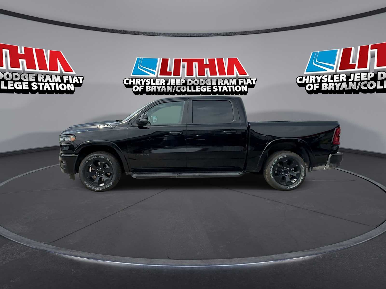 Thumbnail: 2026 RAM 1500 - 5