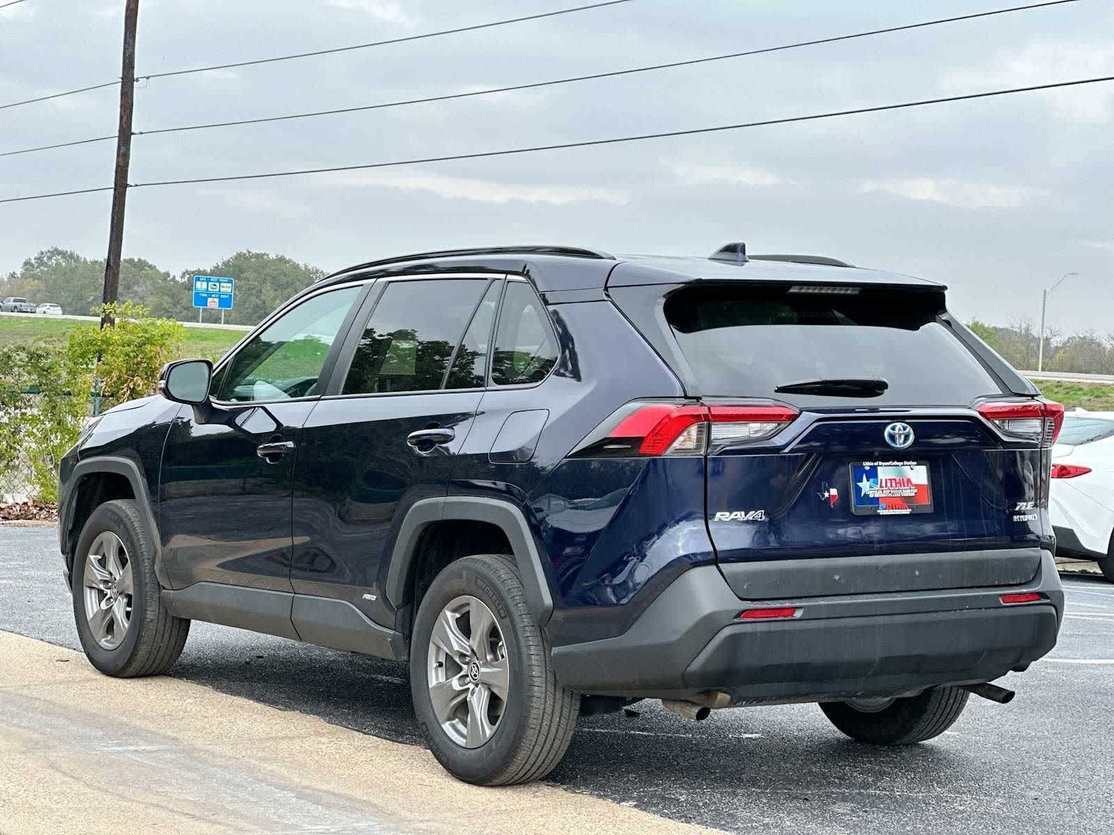 Thumbnail: 2024 Toyota RAV4 - 13