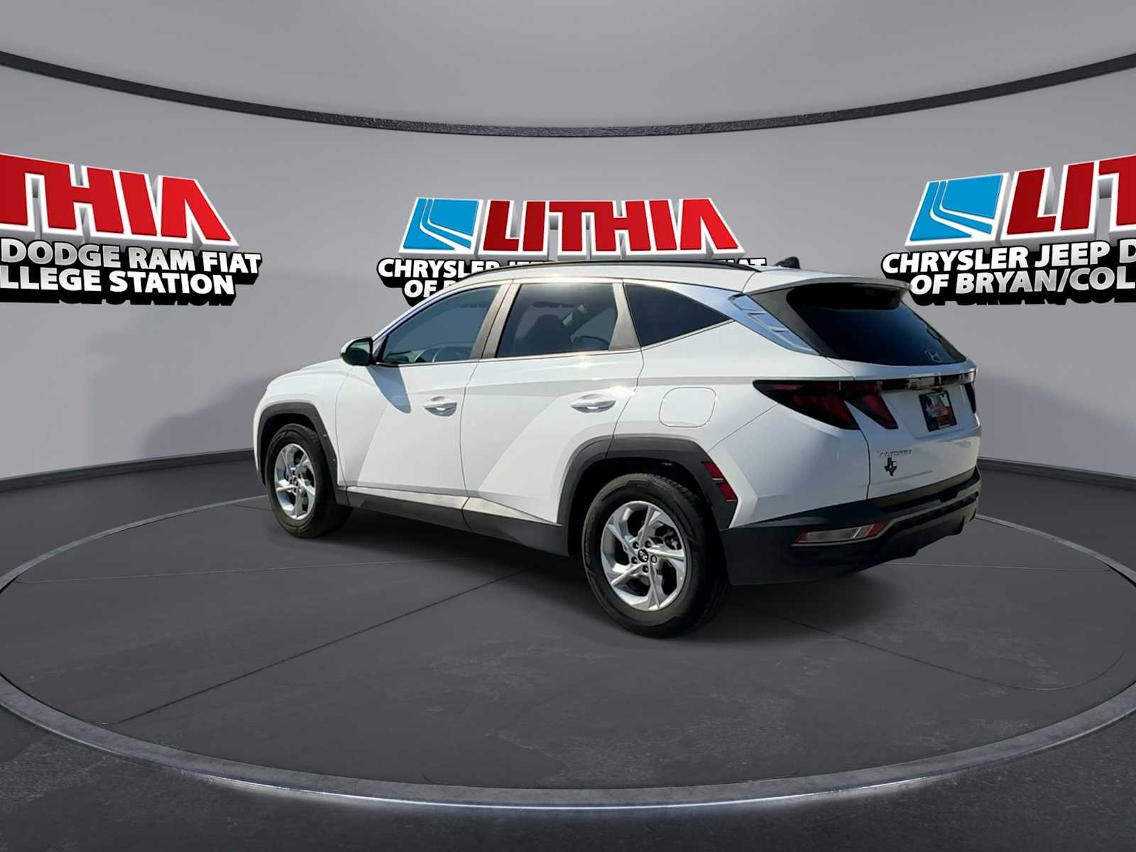 Thumbnail: 2024 Hyundai Tucson - 6