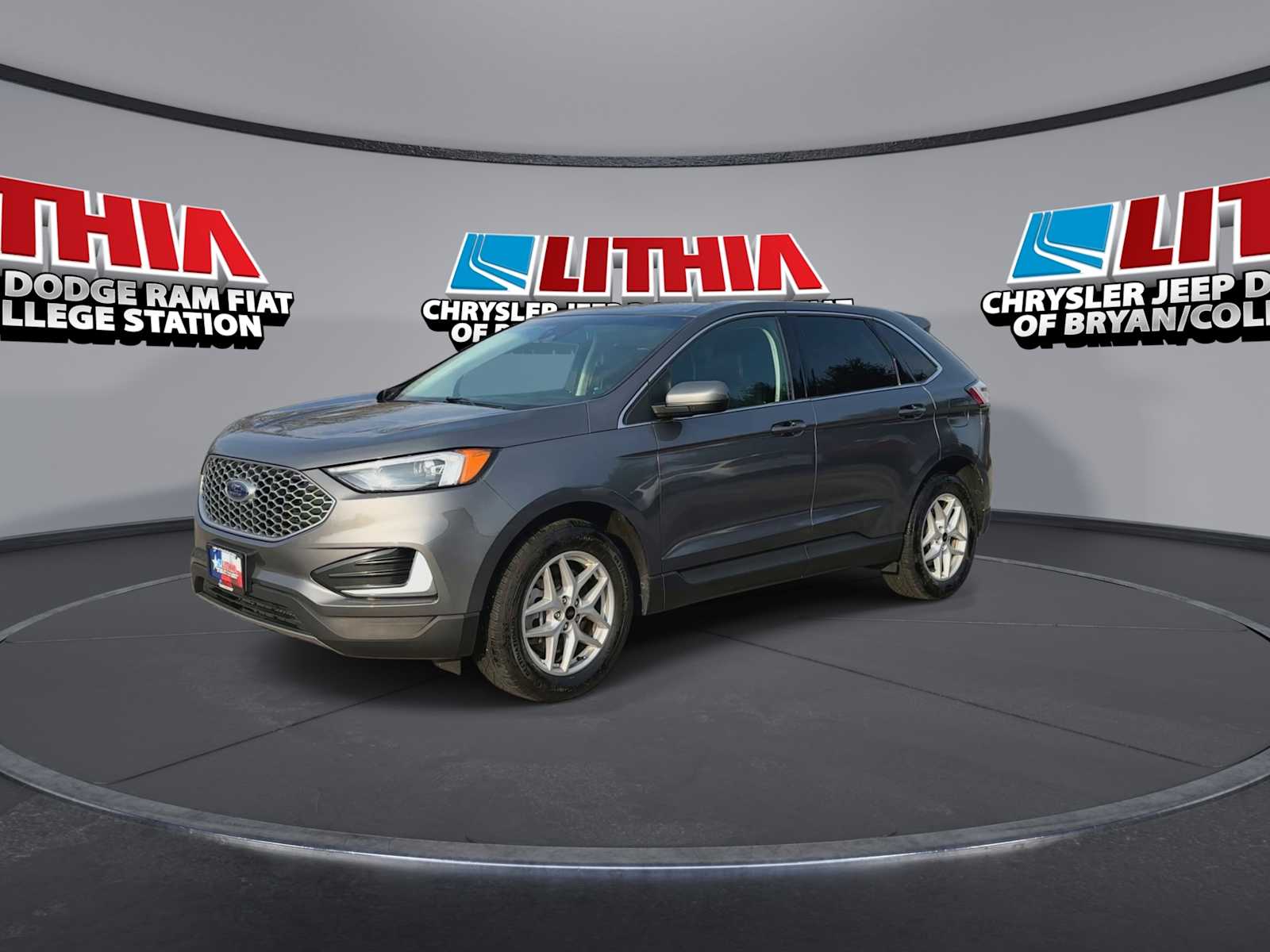 Thumbnail: 2023 Ford Edge - 4
