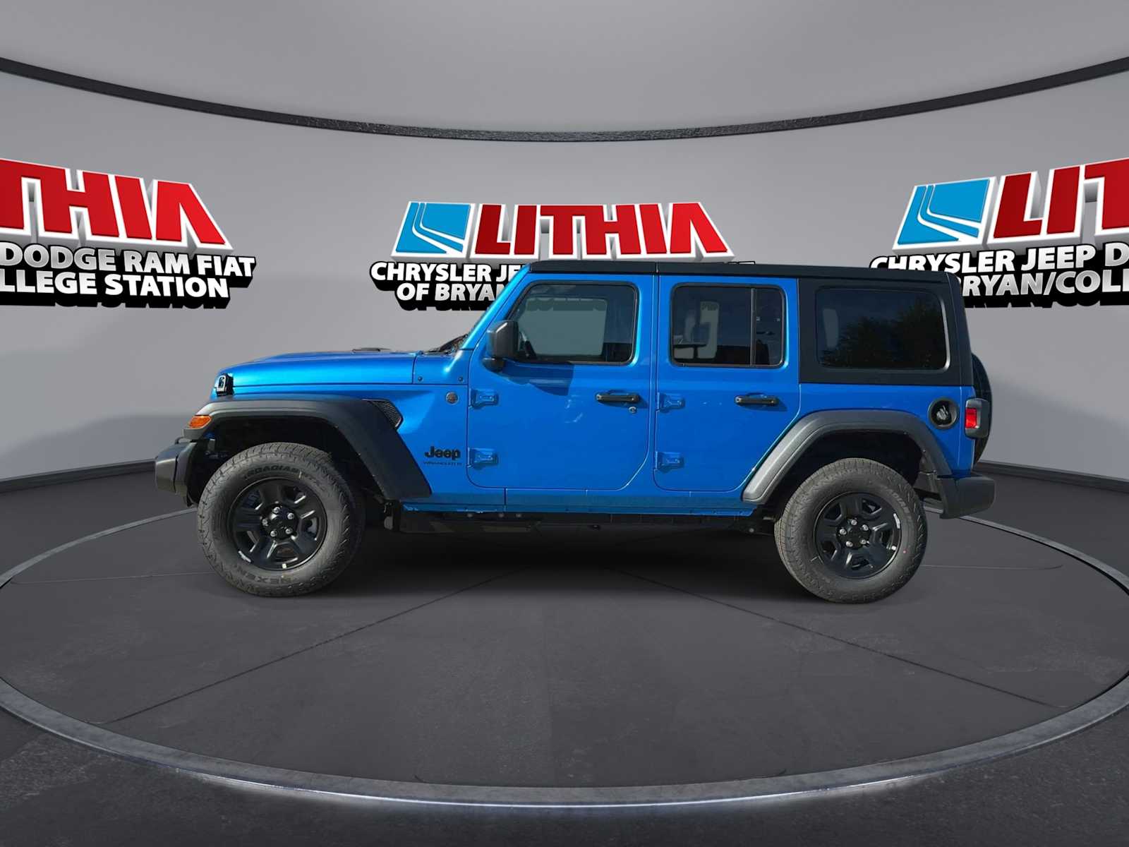 Thumbnail: 2026 Jeep Wrangler - 5