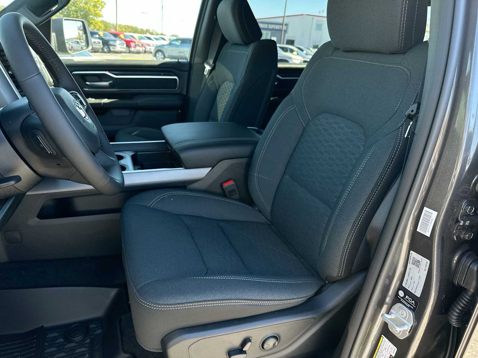 Thumbnail: 2026 RAM 1500 - 17