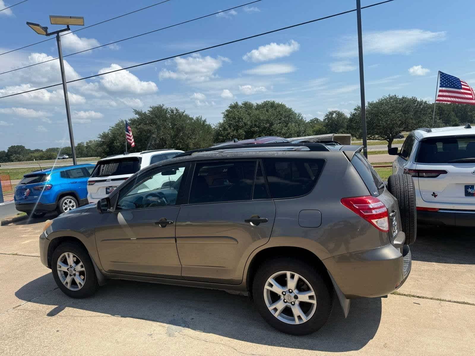 Thumbnail: 2009 Toyota RAV4 - 8