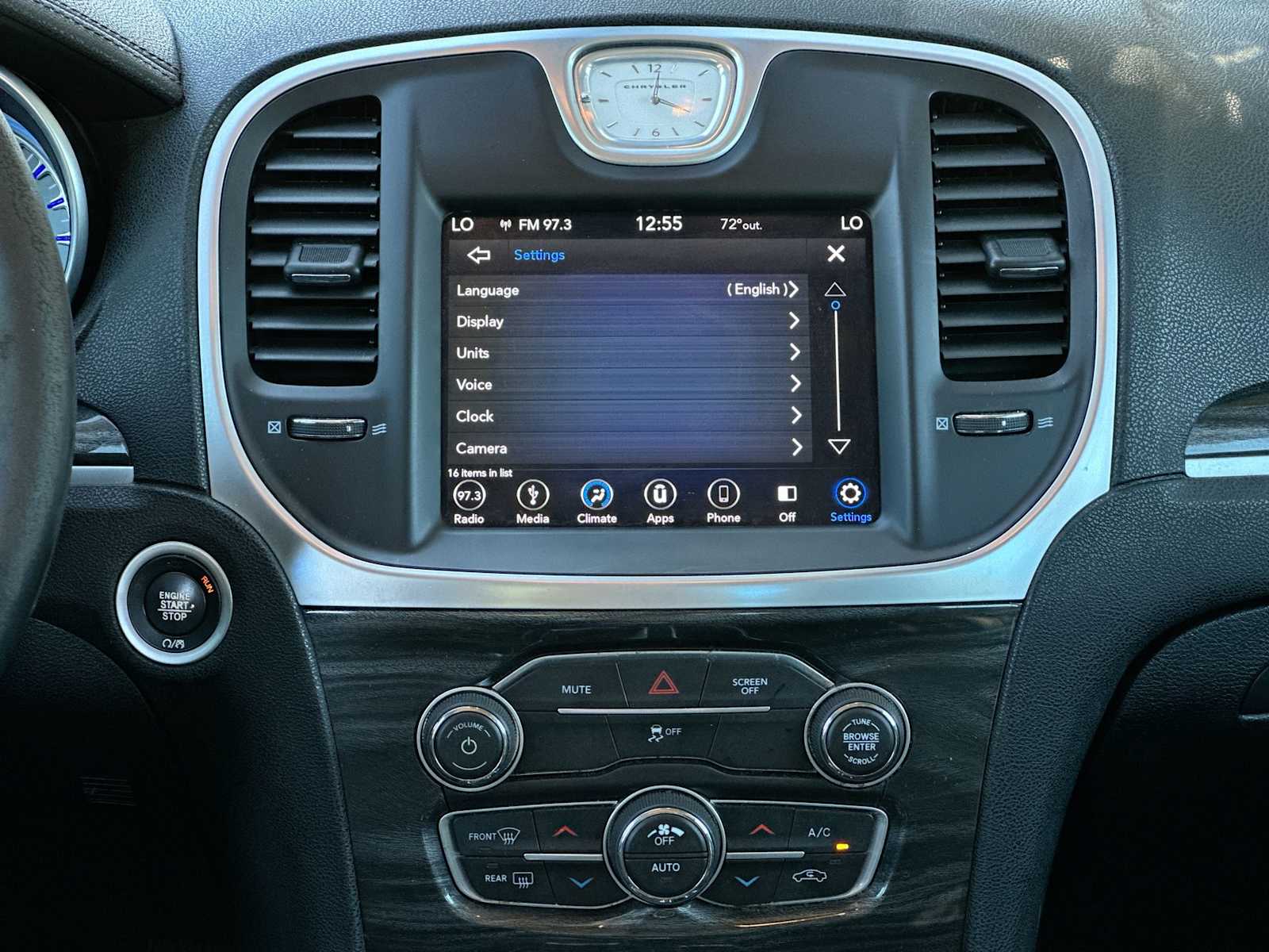 Thumbnail: 2019 Chrysler 300 - 26