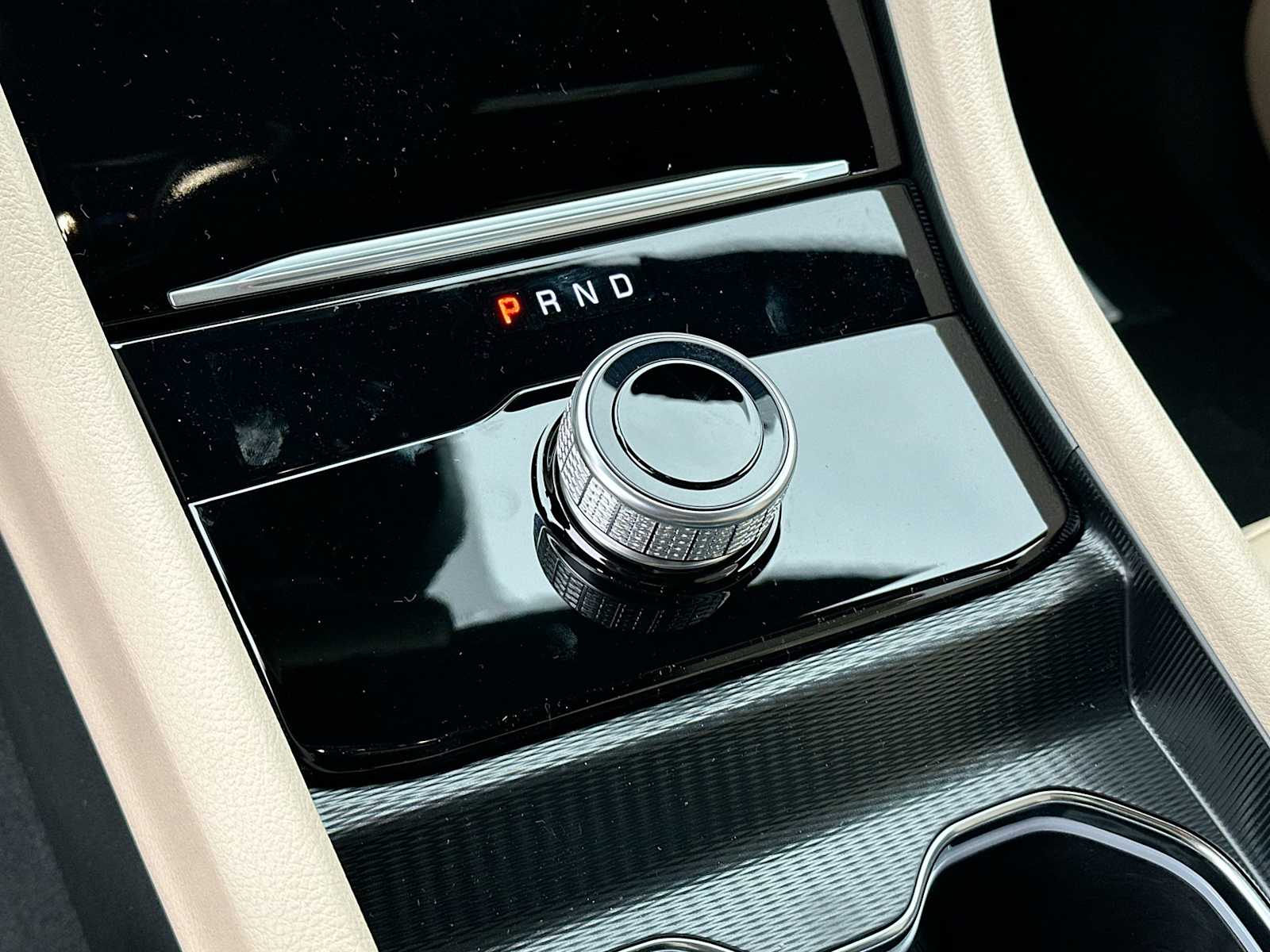 Thumbnail: 2025 Jeep Grand Cherokee - 21