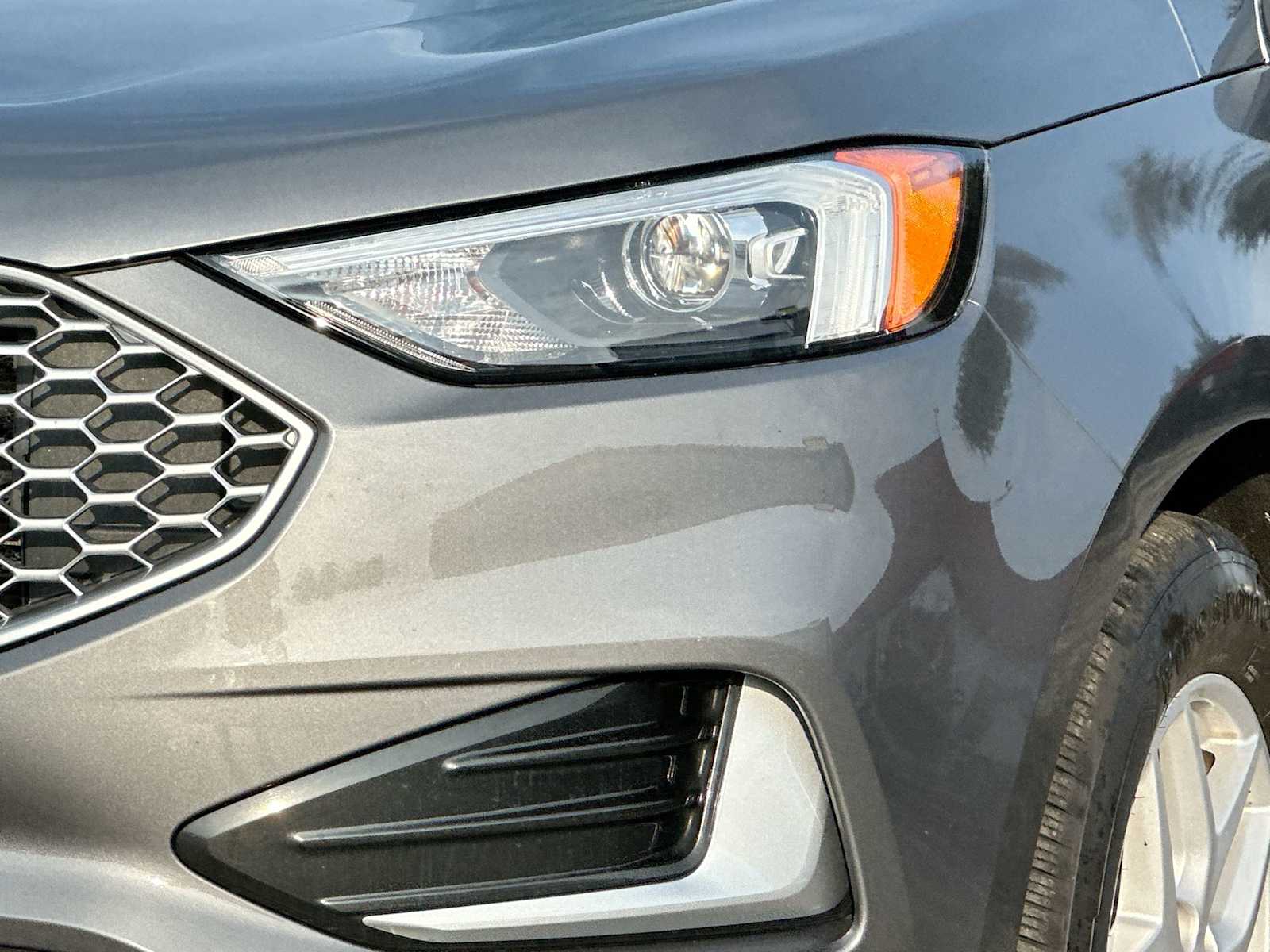 Thumbnail: 2023 Ford Edge - 16