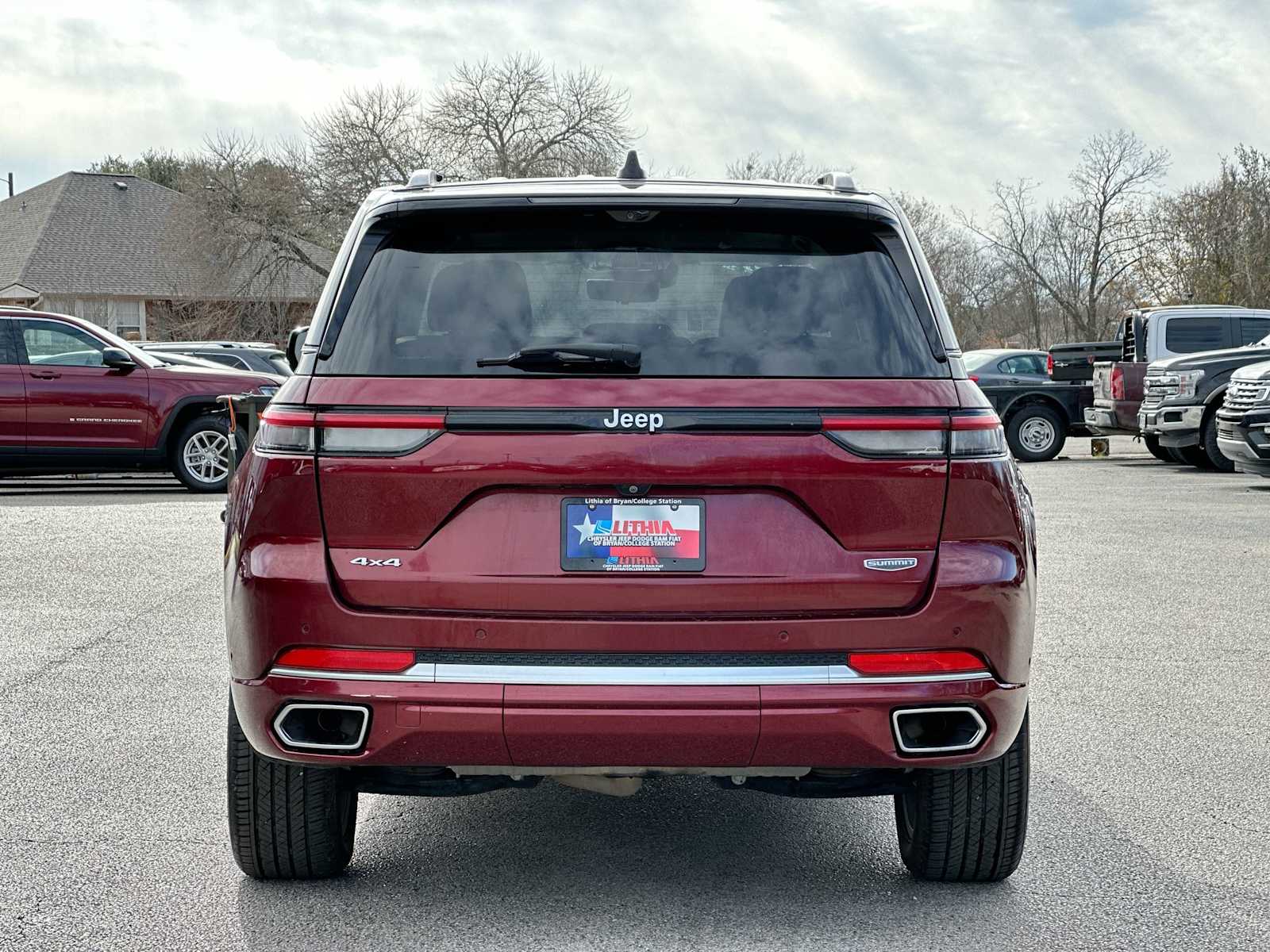 Thumbnail: 2022 Jeep Grand Cherokee - 14