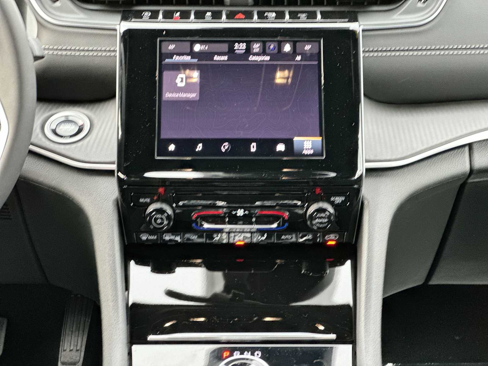 Thumbnail: 2025 Jeep Grand Cherokee - 26