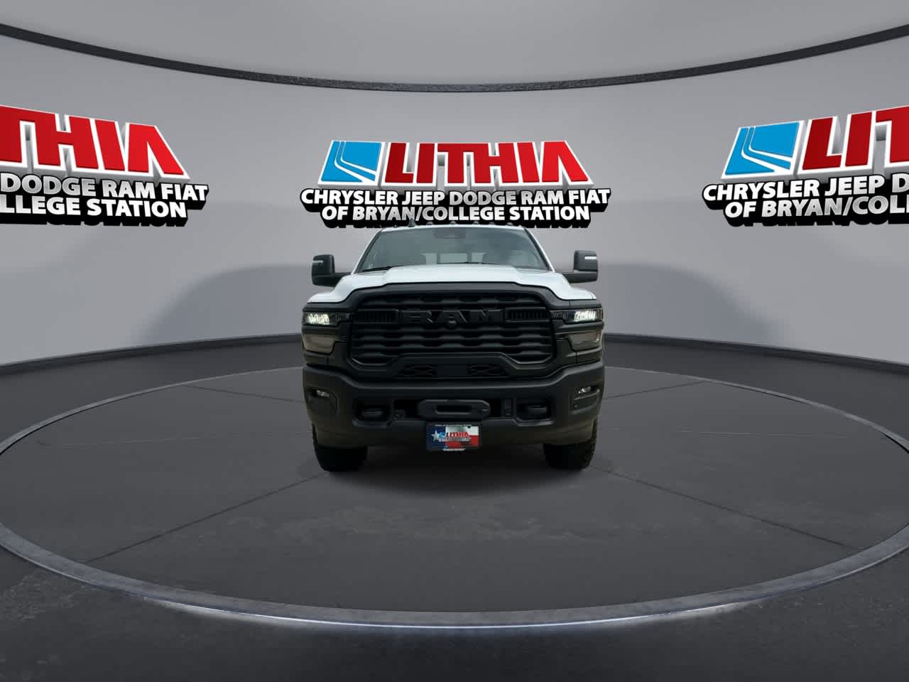 2026 Ram 2500 Tradesman photo 2