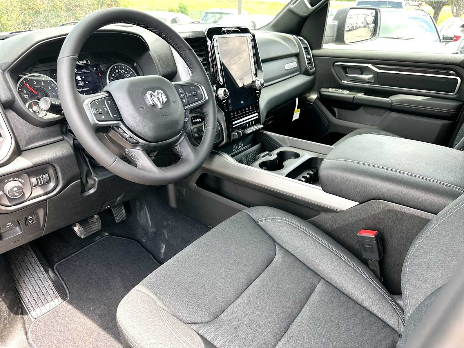 Thumbnail: 2026 RAM 1500 - 18