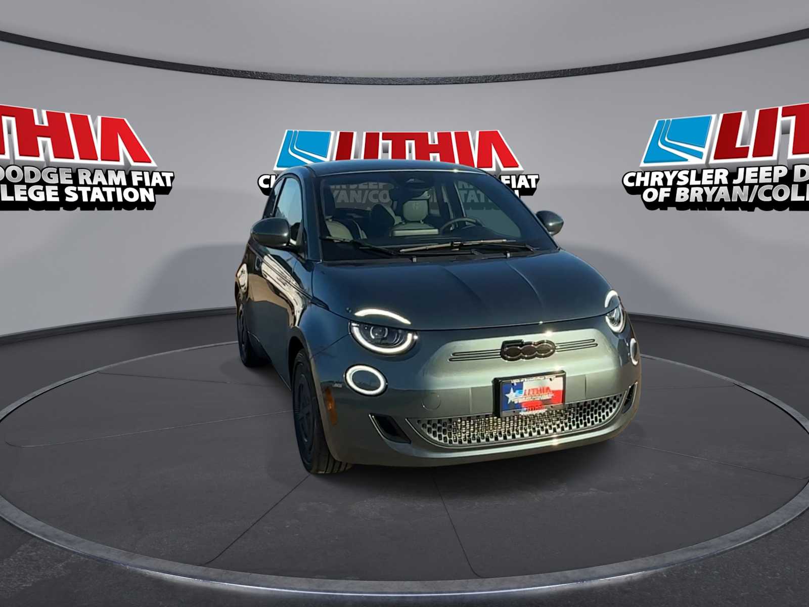 Thumbnail: 2025 Fiat 500e - 3