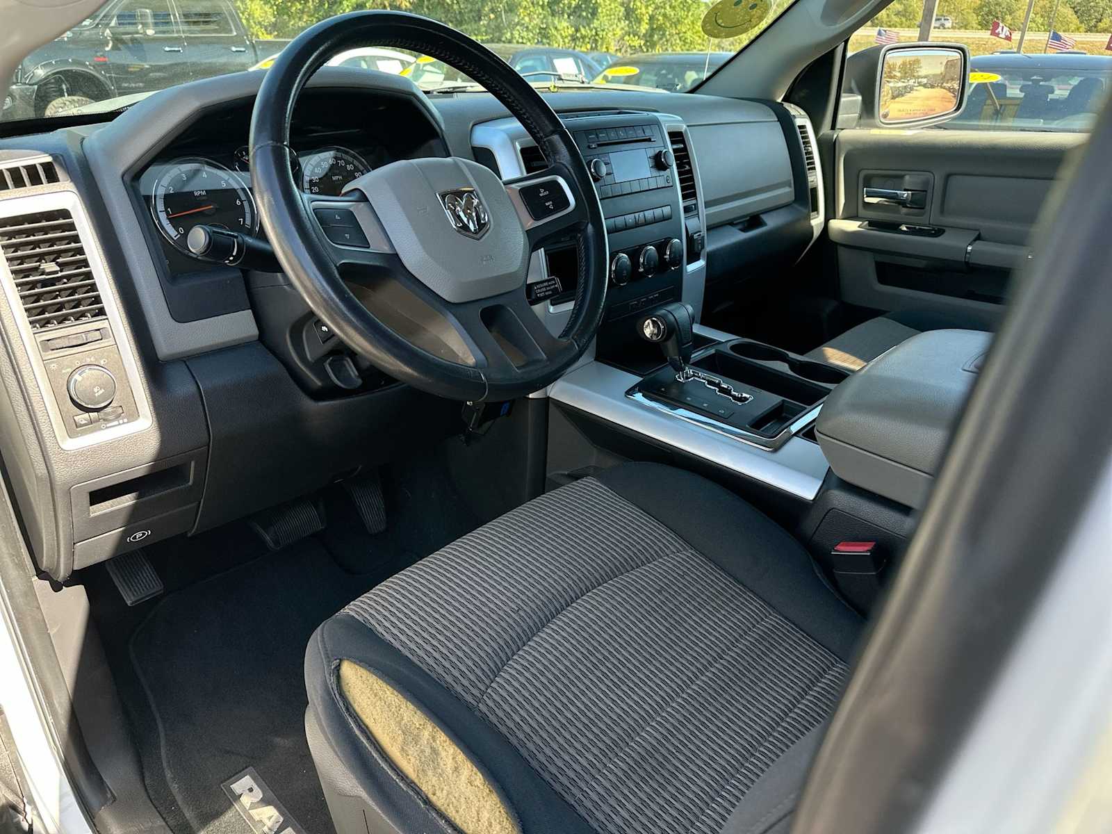 Thumbnail: 2010 Dodge Ram 1500 - 18