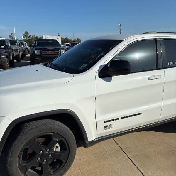 Thumbnail: 2021 Jeep Grand Cherokee - 6