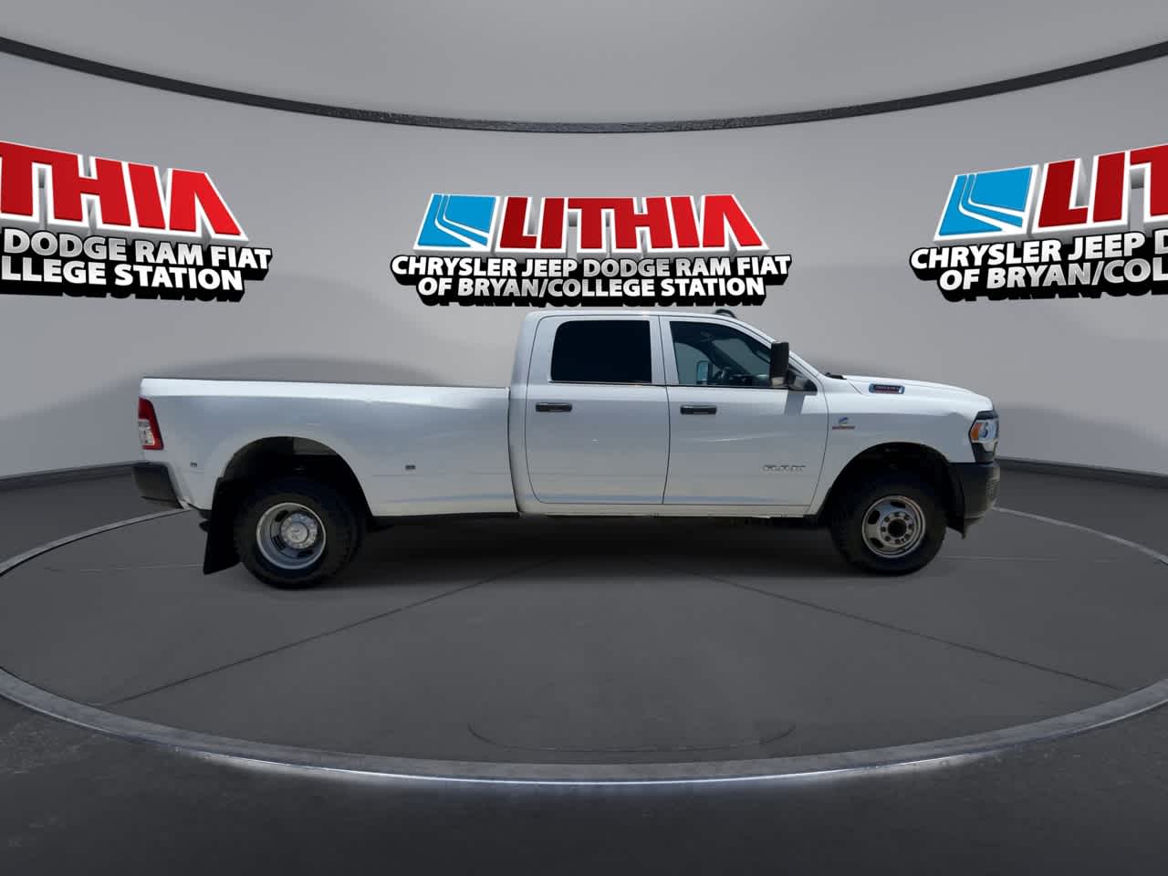 Thumbnail: 2022 RAM 3500 - 9