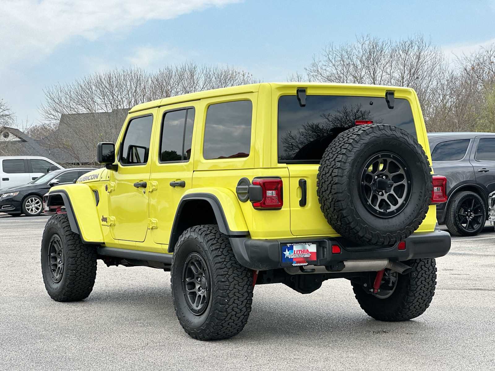 Thumbnail: 2023 Jeep Wrangler - 13