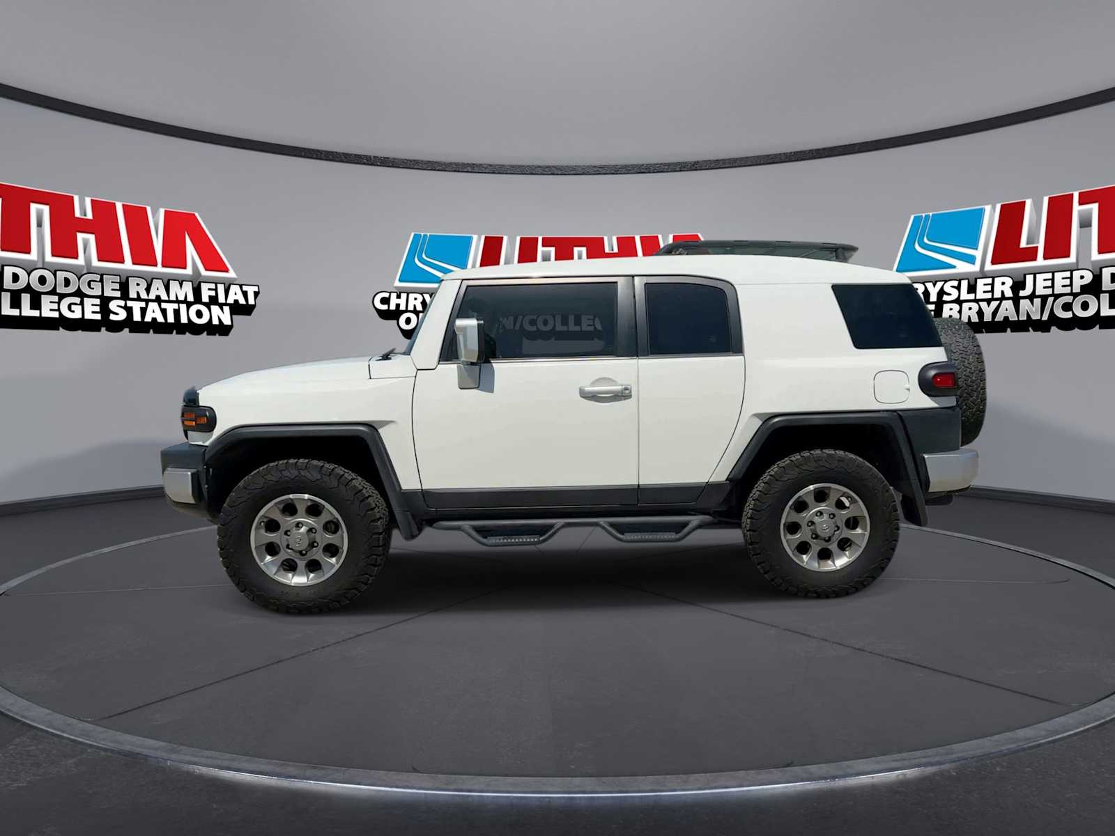 2013 Toyota FJ Cruiser Base 5