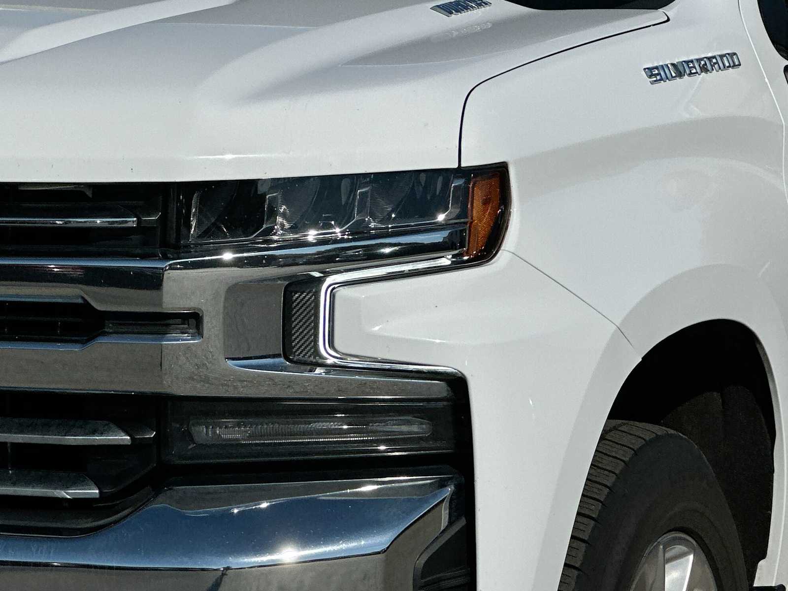 Thumbnail: 2021 Chevrolet Silverado 1500 - 16