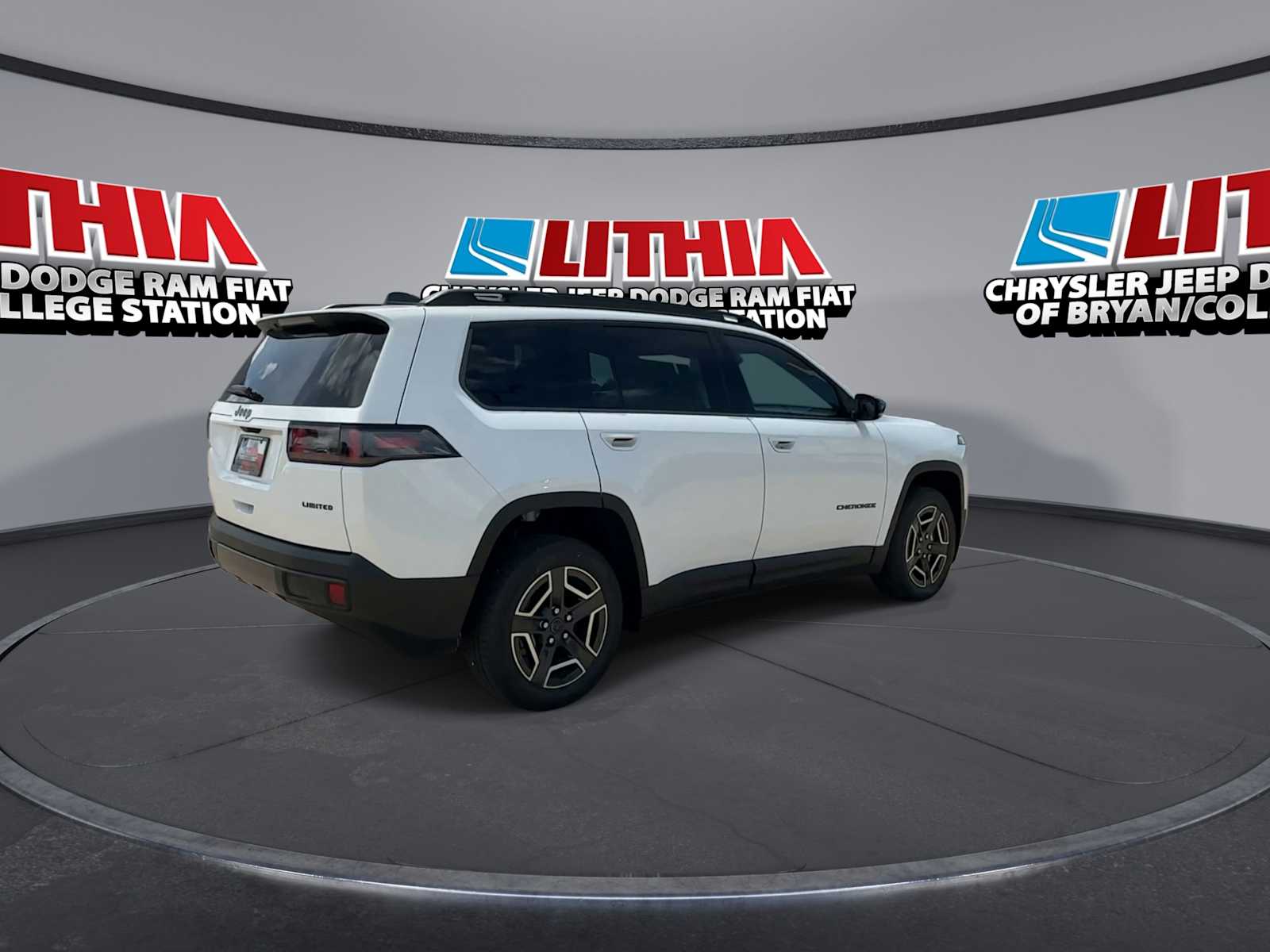 Thumbnail: 2026 Jeep Cherokee - 8