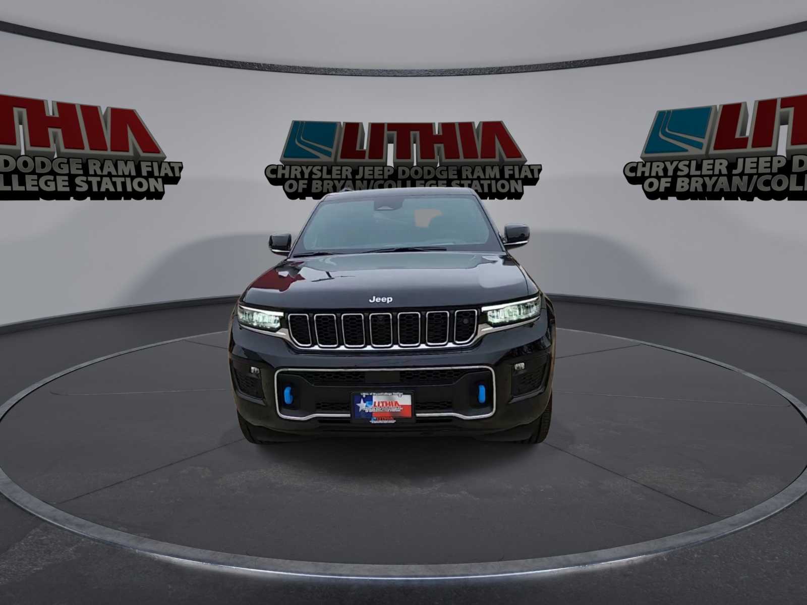 2024 Jeep Grand Cherokee Overland 4xe 3