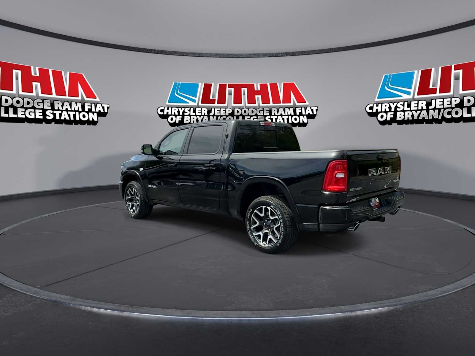 Thumbnail: 2026 RAM 1500 - 6