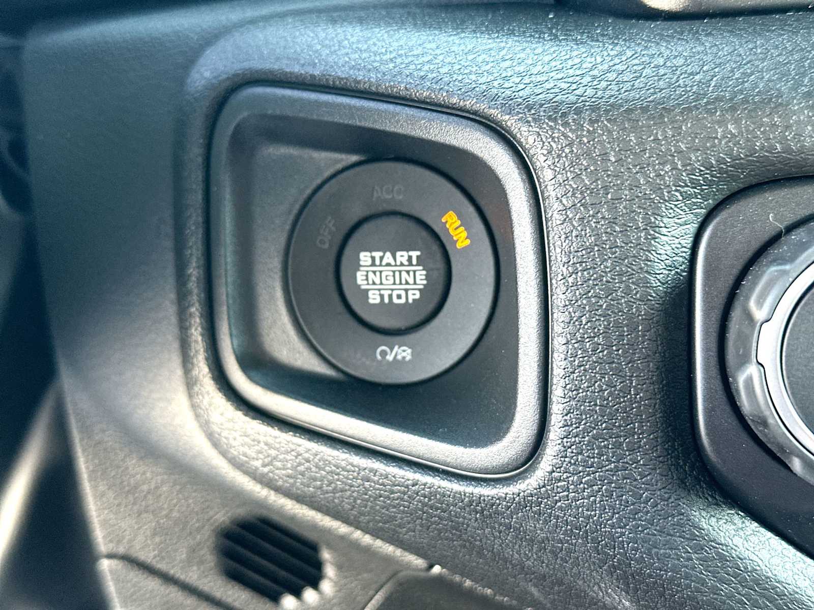 Thumbnail: 2026 Jeep Wrangler - 28